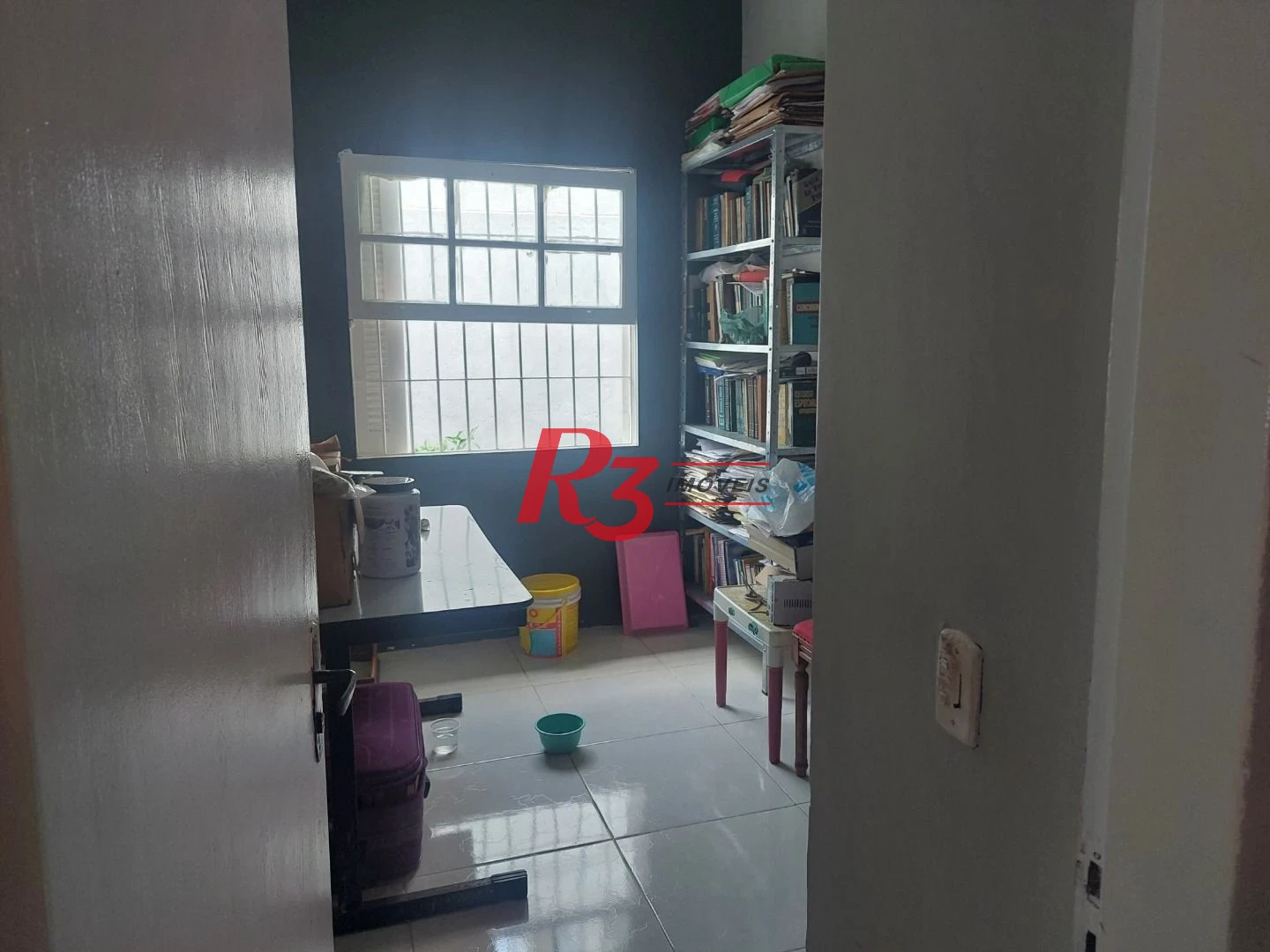 Casa com 4 dormitórios à venda, 375 m² por R$ 670.000,00 - Balneário Praia do Pernambuco - Guarujá/SP