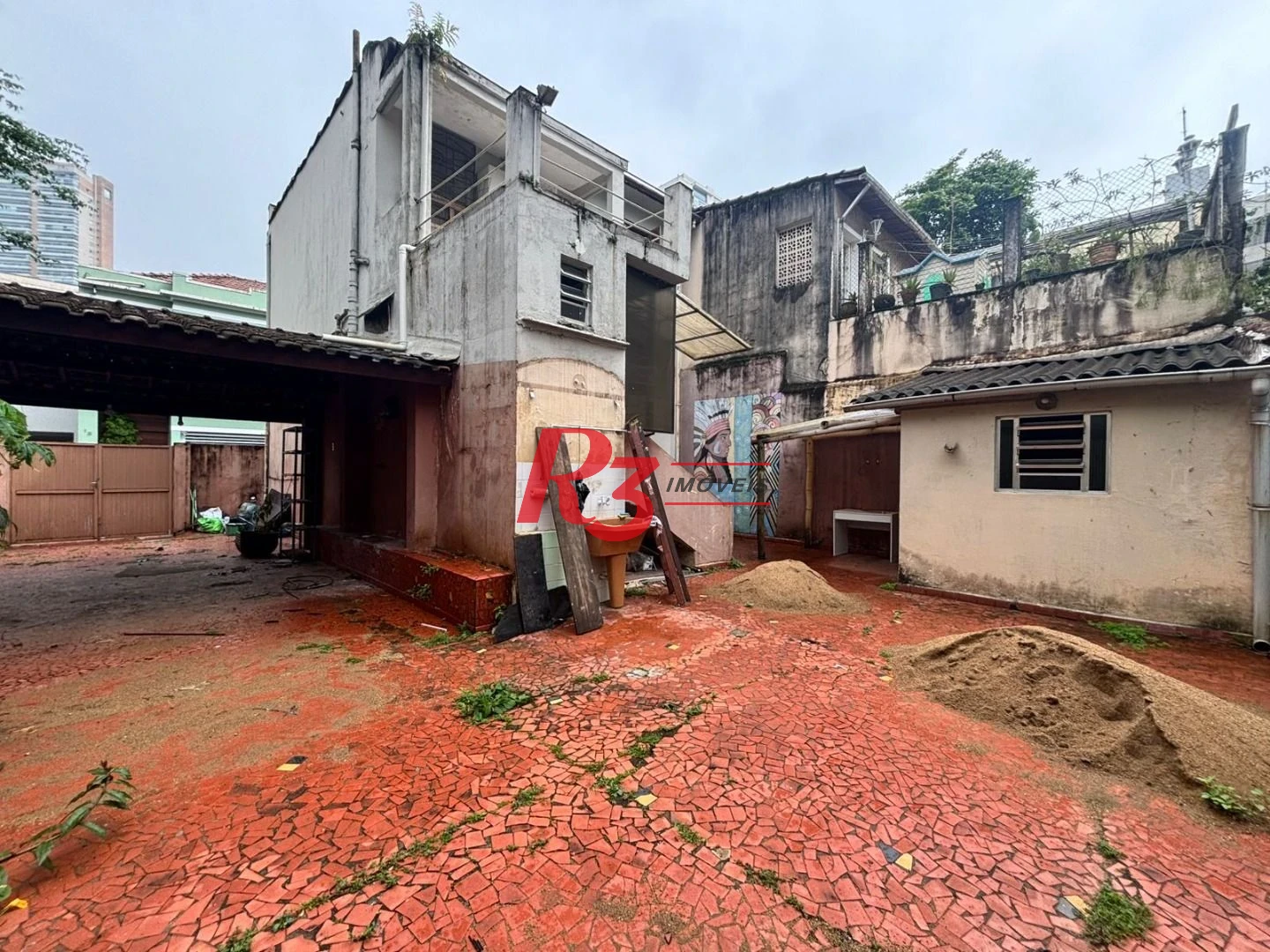 Casa com 4 dormitórios à venda, 139 m² por R$ 1.000.000,00 - Embaré - Santos/SP