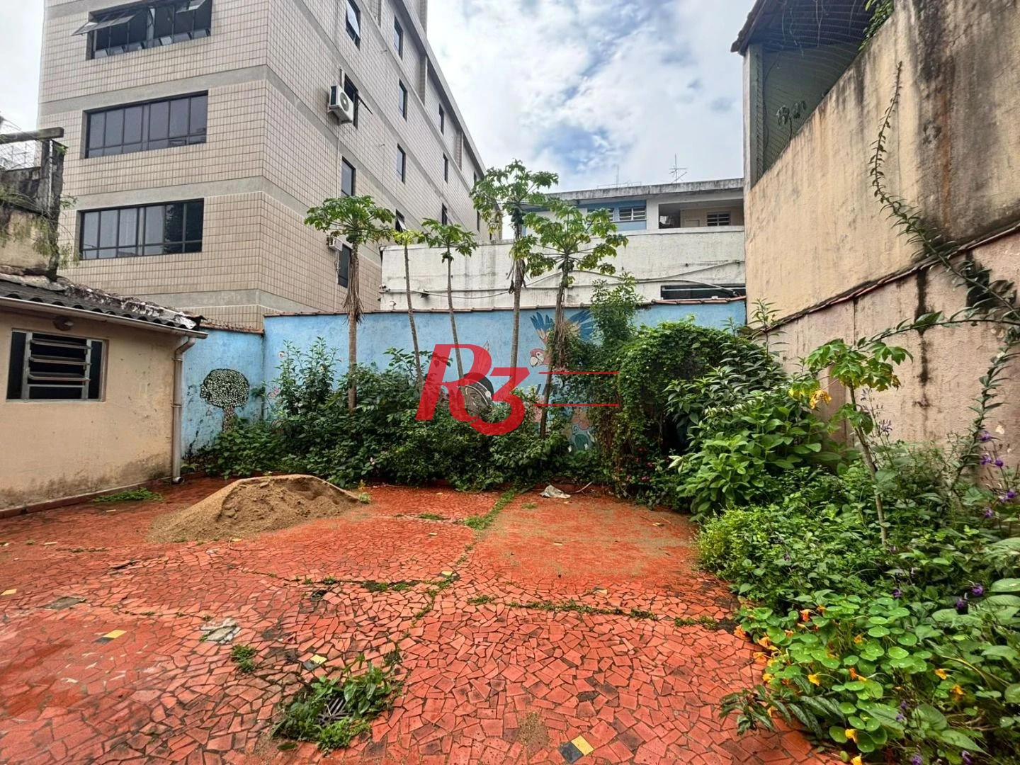 Casa com 4 dormitórios à venda, 139 m² por R$ 1.000.000,00 - Embaré - Santos/SP
