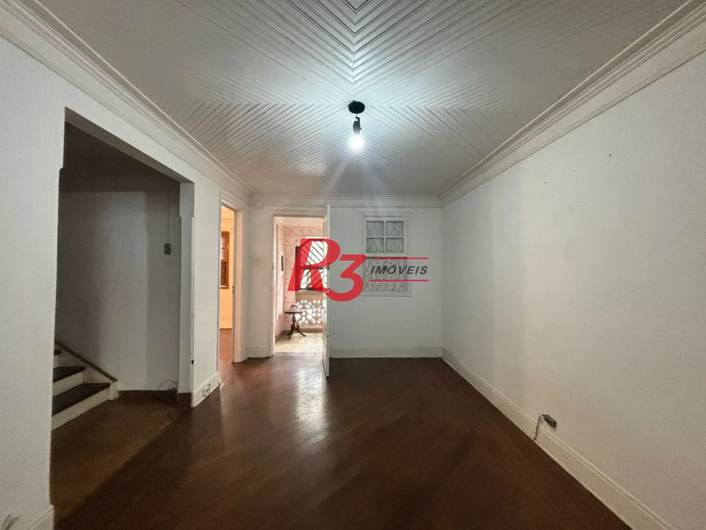 Casa com 4 dormitórios à venda, 139 m² por R$ 1.000.000,00 - Embaré - Santos/SP