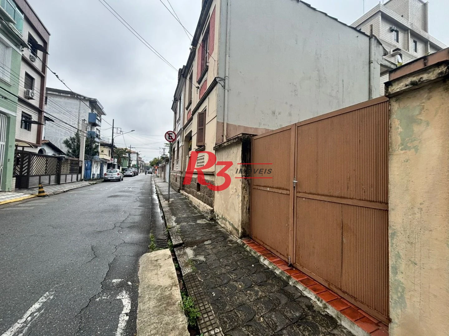 Casa com 4 dormitórios à venda, 139 m² por R$ 1.000.000,00 - Embaré - Santos/SP