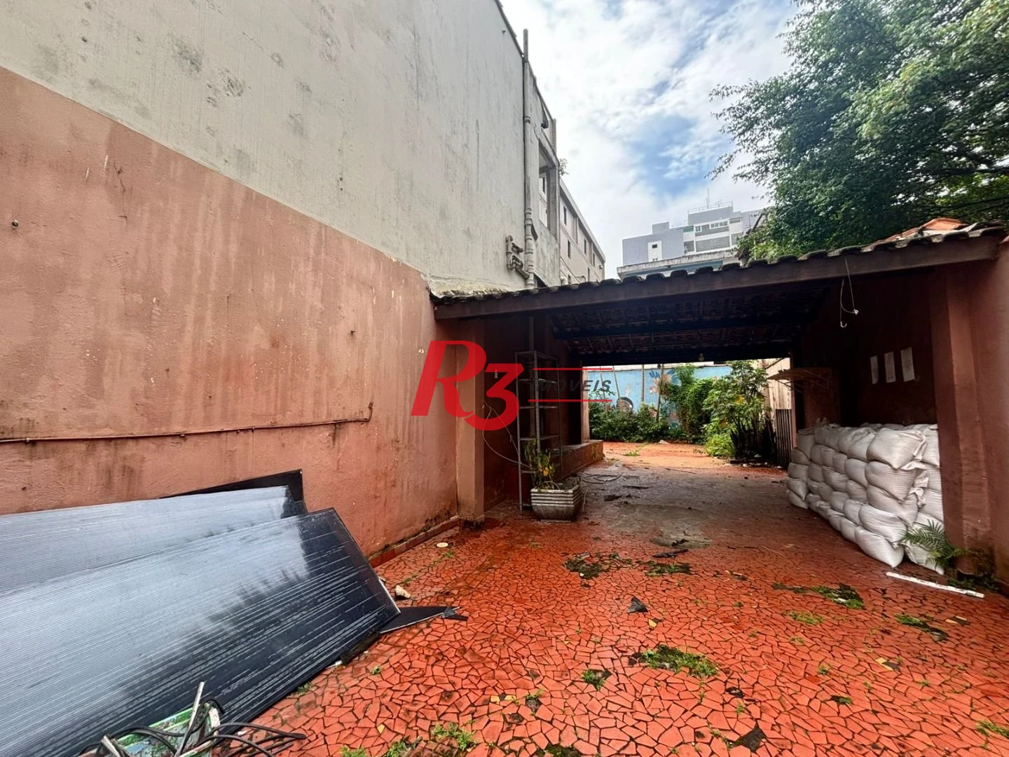 Casa com 4 dormitórios à venda, 139 m² por R$ 1.000.000,00 - Embaré - Santos/SP