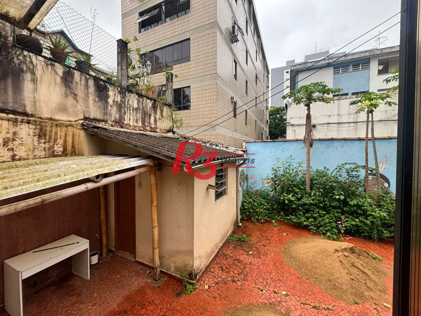 Casa com 4 dormitórios à venda, 139 m² por R$ 1.000.000,00 - Embaré - Santos/SP