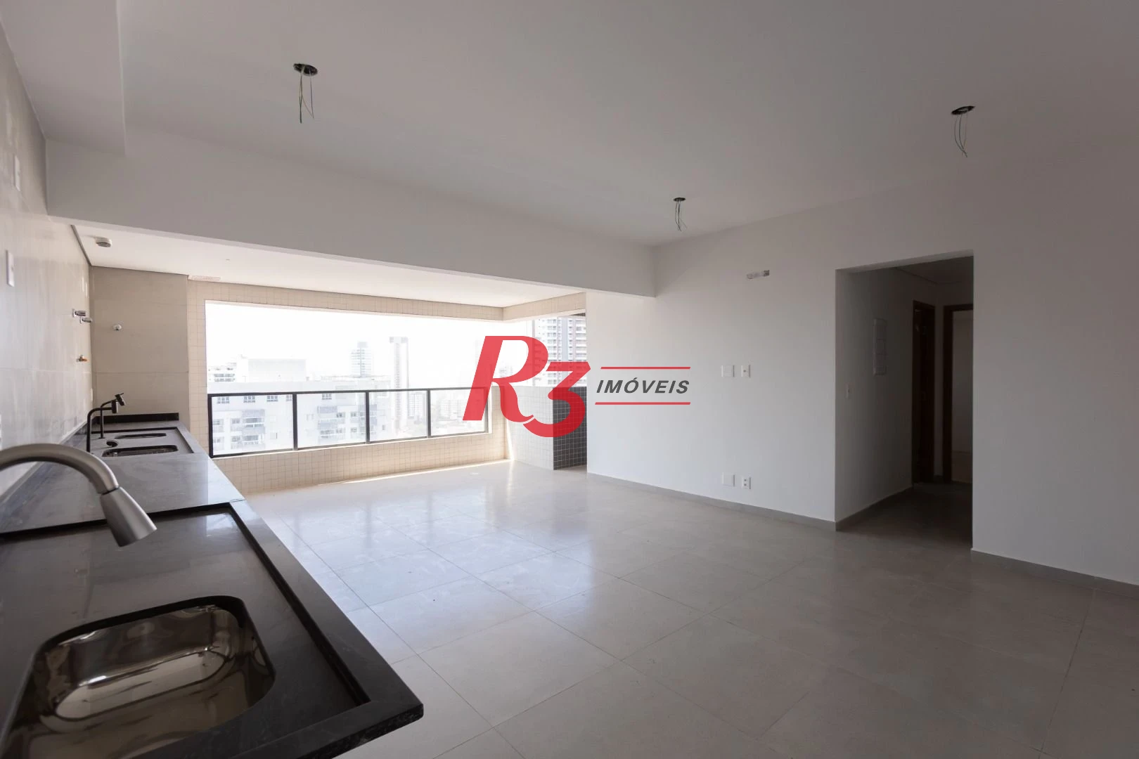 Apartamento com 2 dormitórios à venda, 69 m² por R$ 780.225,00 - José Menino - Santos/SP