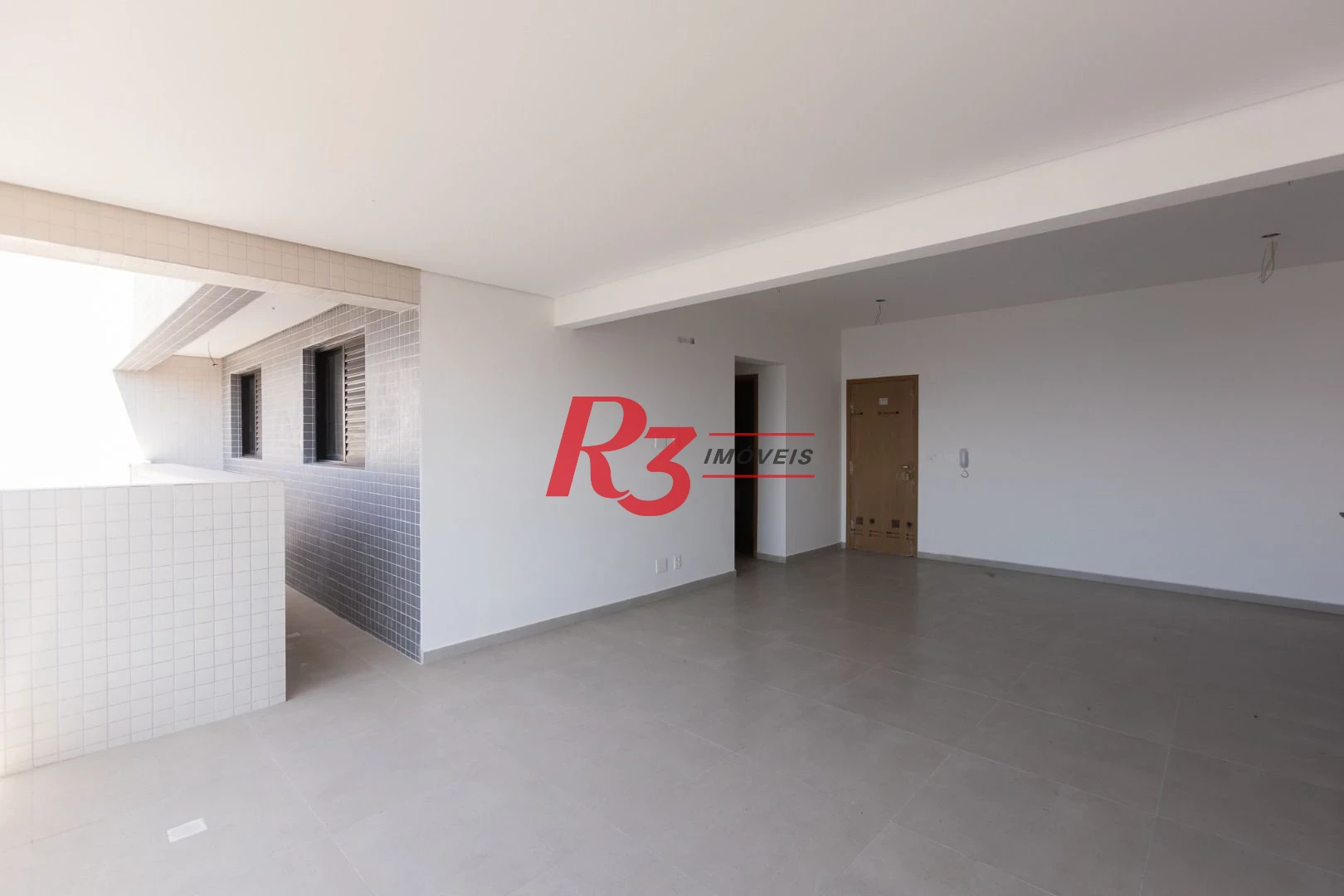 Apartamento com 2 dormitórios à venda, 69 m² por R$ 780.225,00 - José Menino - Santos/SP