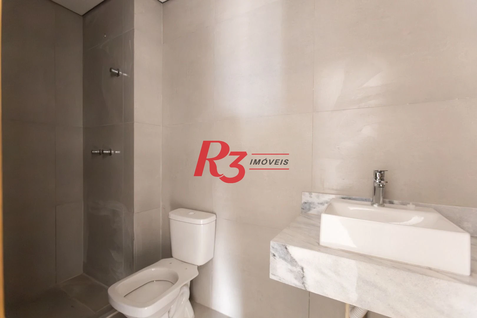 Apartamento com 2 dormitórios à venda, 69 m² por R$ 780.225,00 - José Menino - Santos/SP