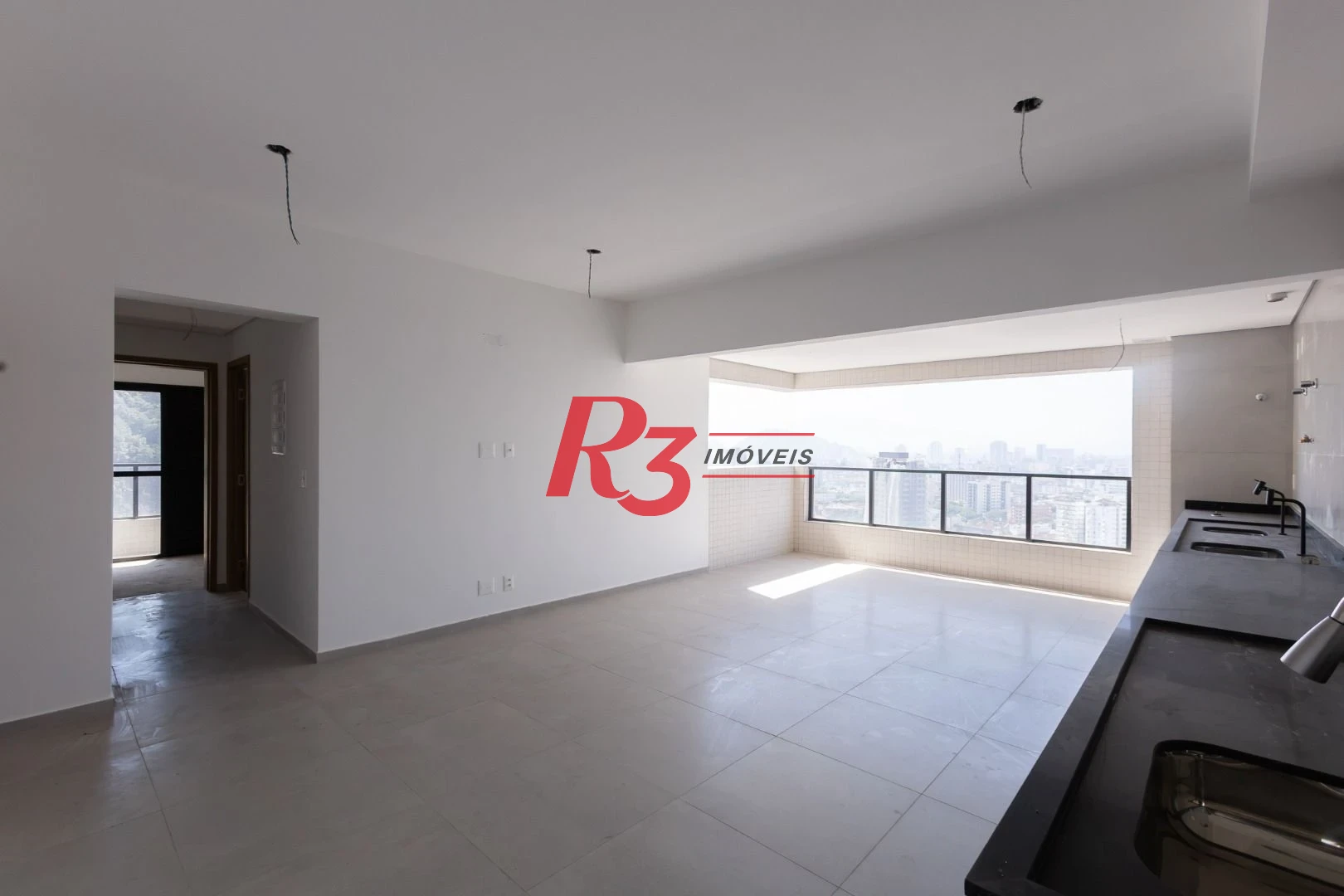 Apartamento com 2 dormitórios à venda, 70 m² por R$ 868.651,00 - José Menino - Santos/SP