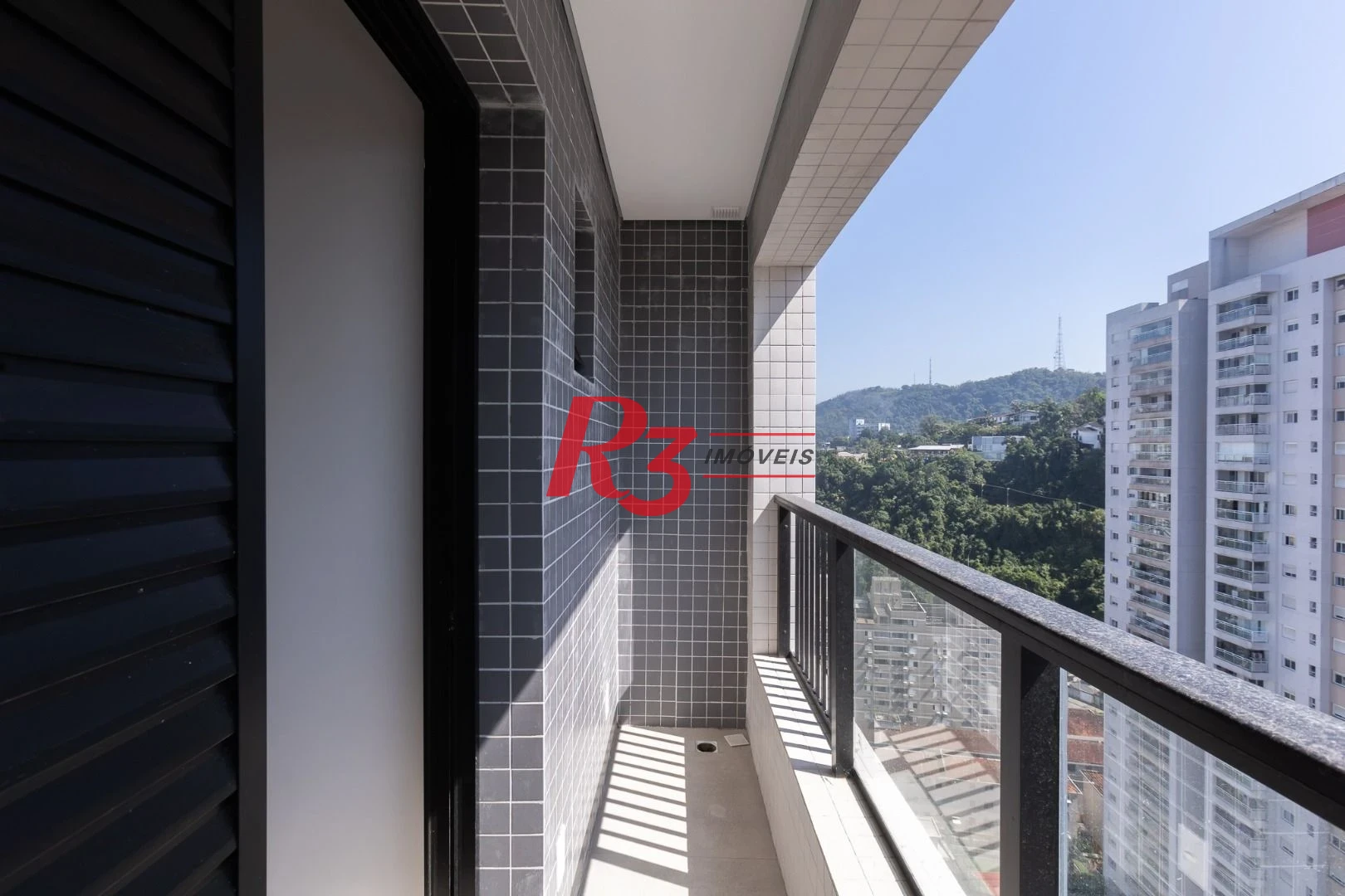 Apartamento com 2 dormitórios à venda, 70 m² por R$ 868.651,00 - José Menino - Santos/SP