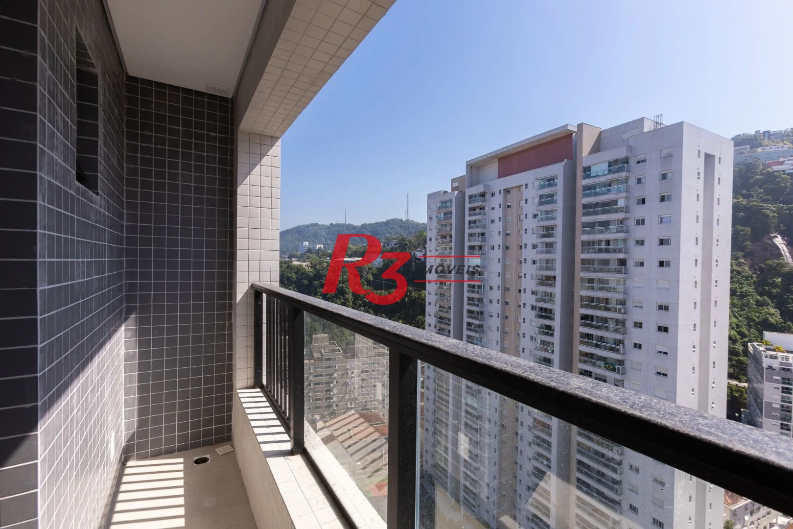 Apartamento com 2 dormitórios à venda, 70 m² por R$ 868.651,00 - José Menino - Santos/SP
