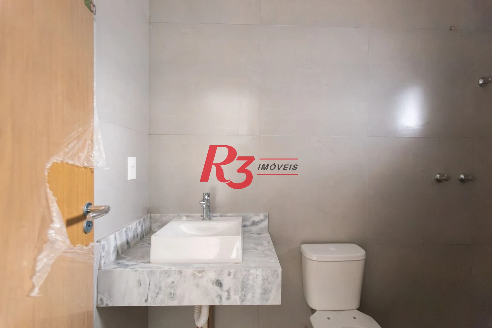 Apartamento com 2 dormitórios à venda, 70 m² por R$ 868.651,00 - José Menino - Santos/SP