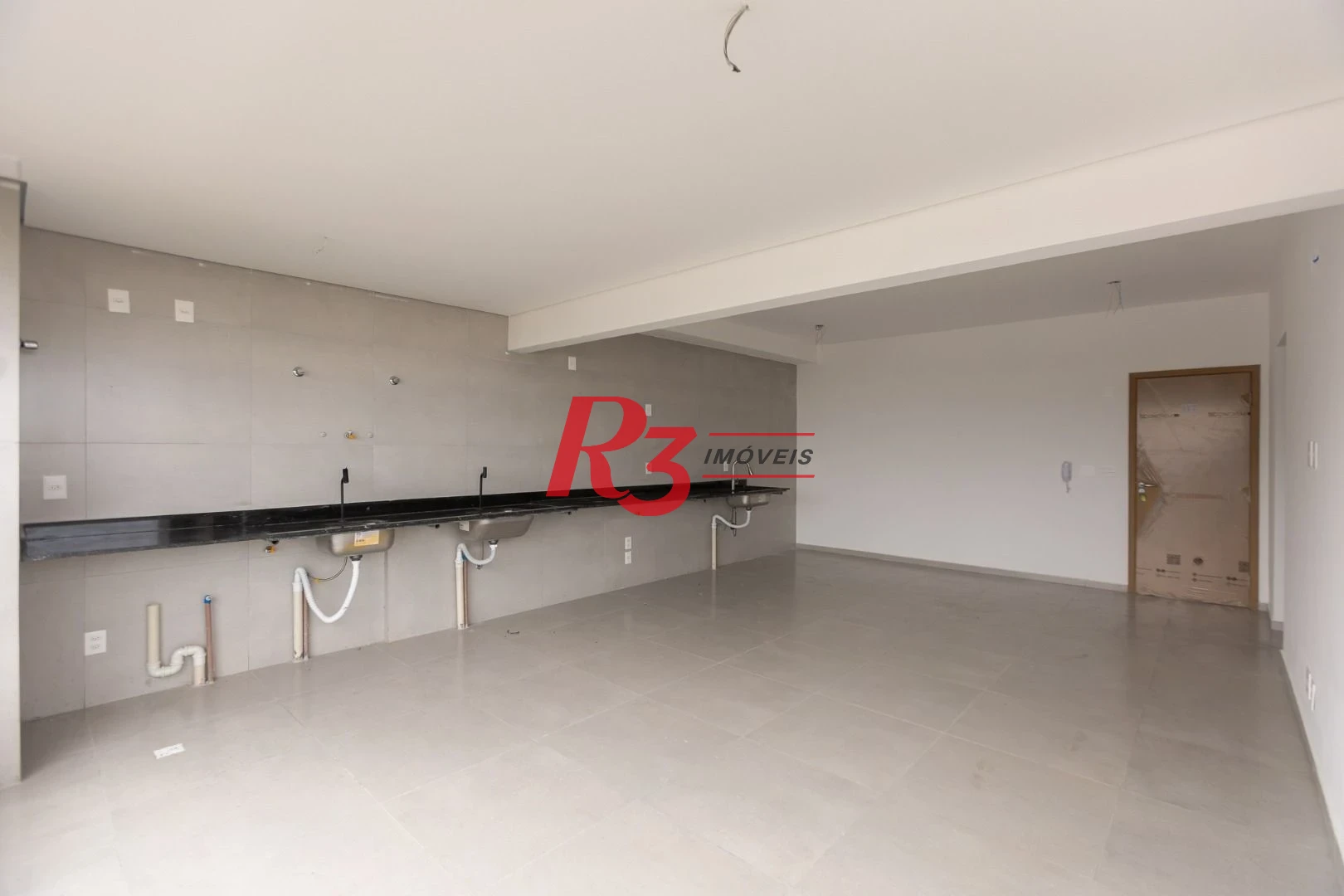 Apartamento com 2 dormitórios à venda, 70 m² por R$ 985.000,00 - José Menino - Santos/SP