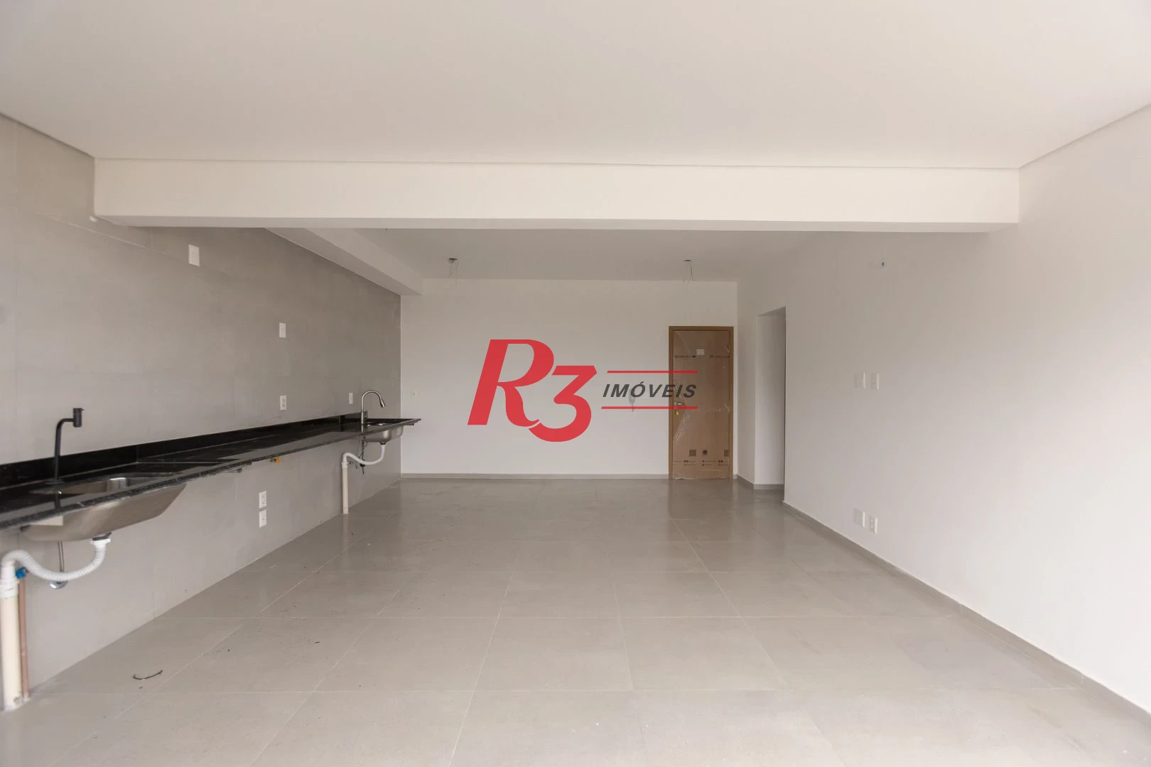 Apartamento com 2 dormitórios à venda, 70 m² por R$ 985.000,00 - José Menino - Santos/SP
