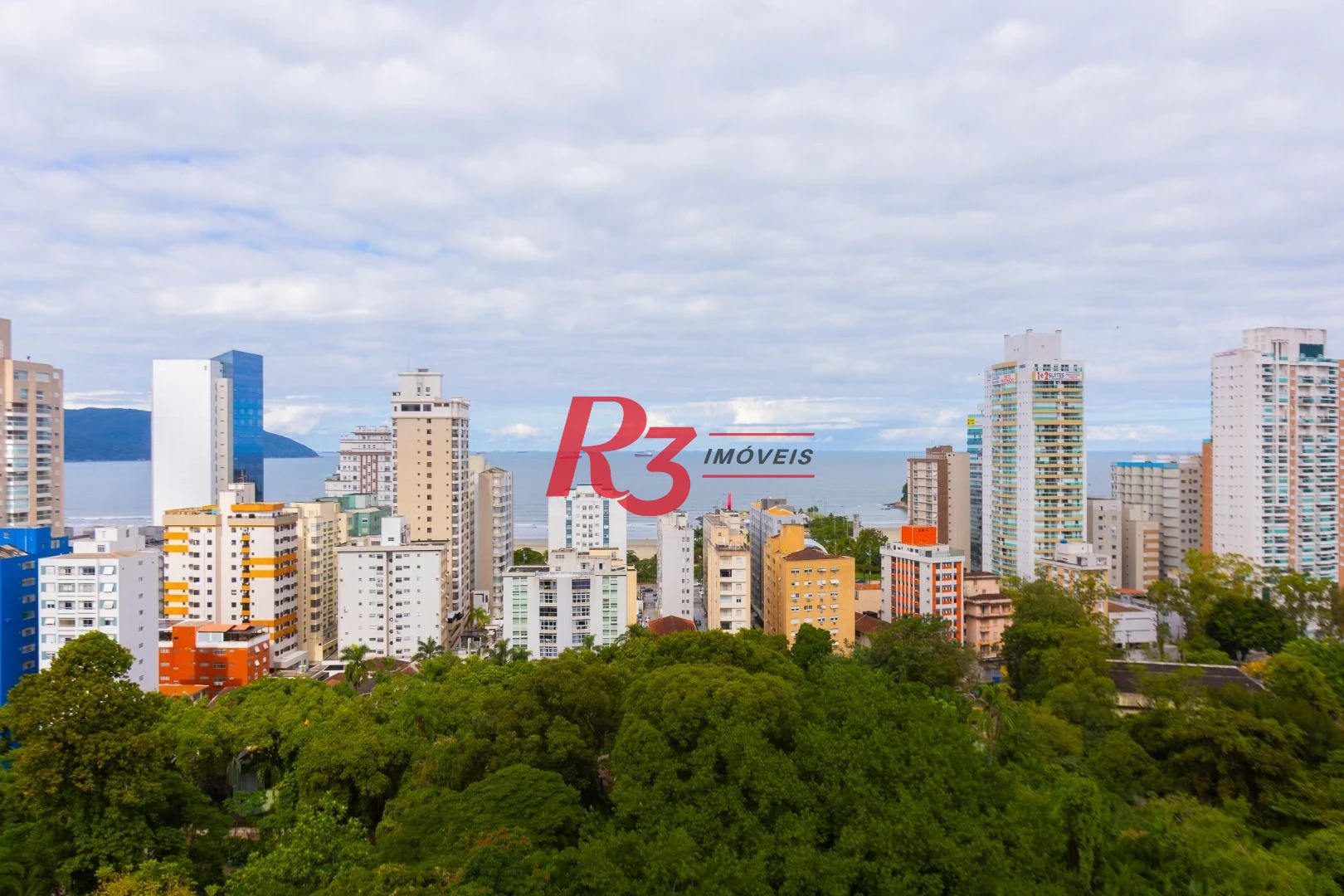 Apartamento com 2 dormitórios à venda, 70 m² por R$ 985.000,00 - José Menino - Santos/SP