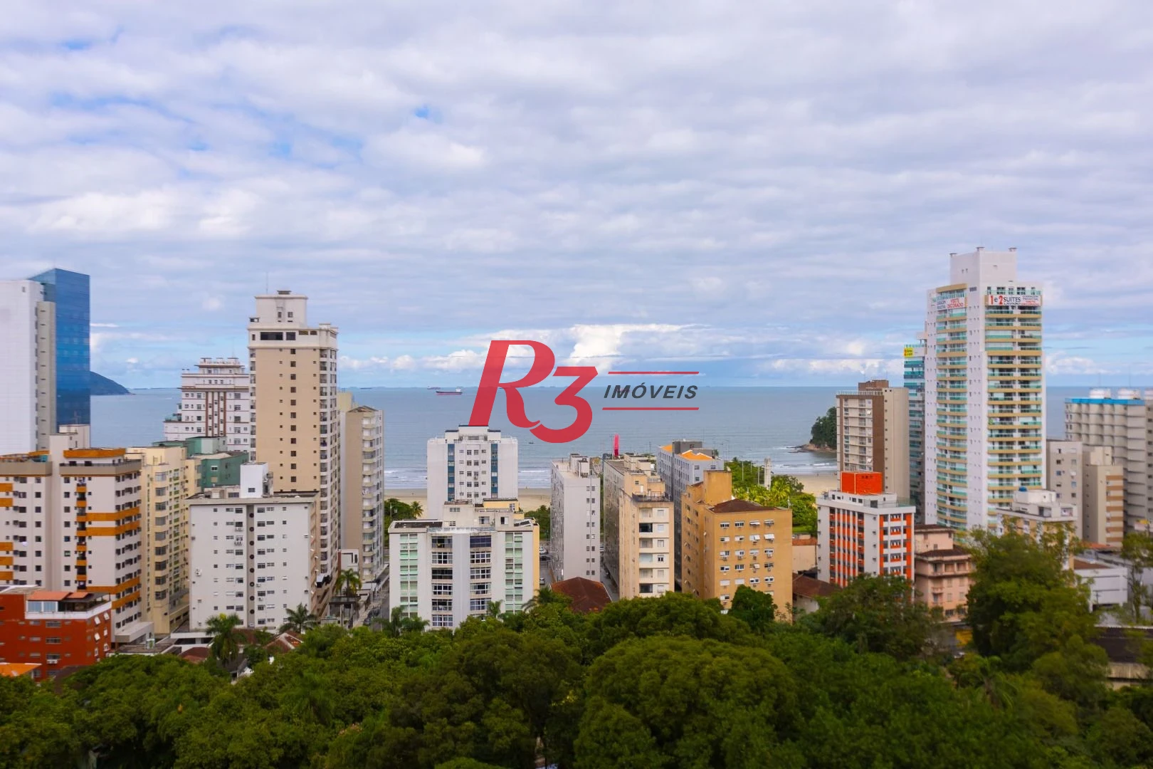 Apartamento com 2 dormitórios à venda, 70 m² por R$ 985.000,00 - José Menino - Santos/SP