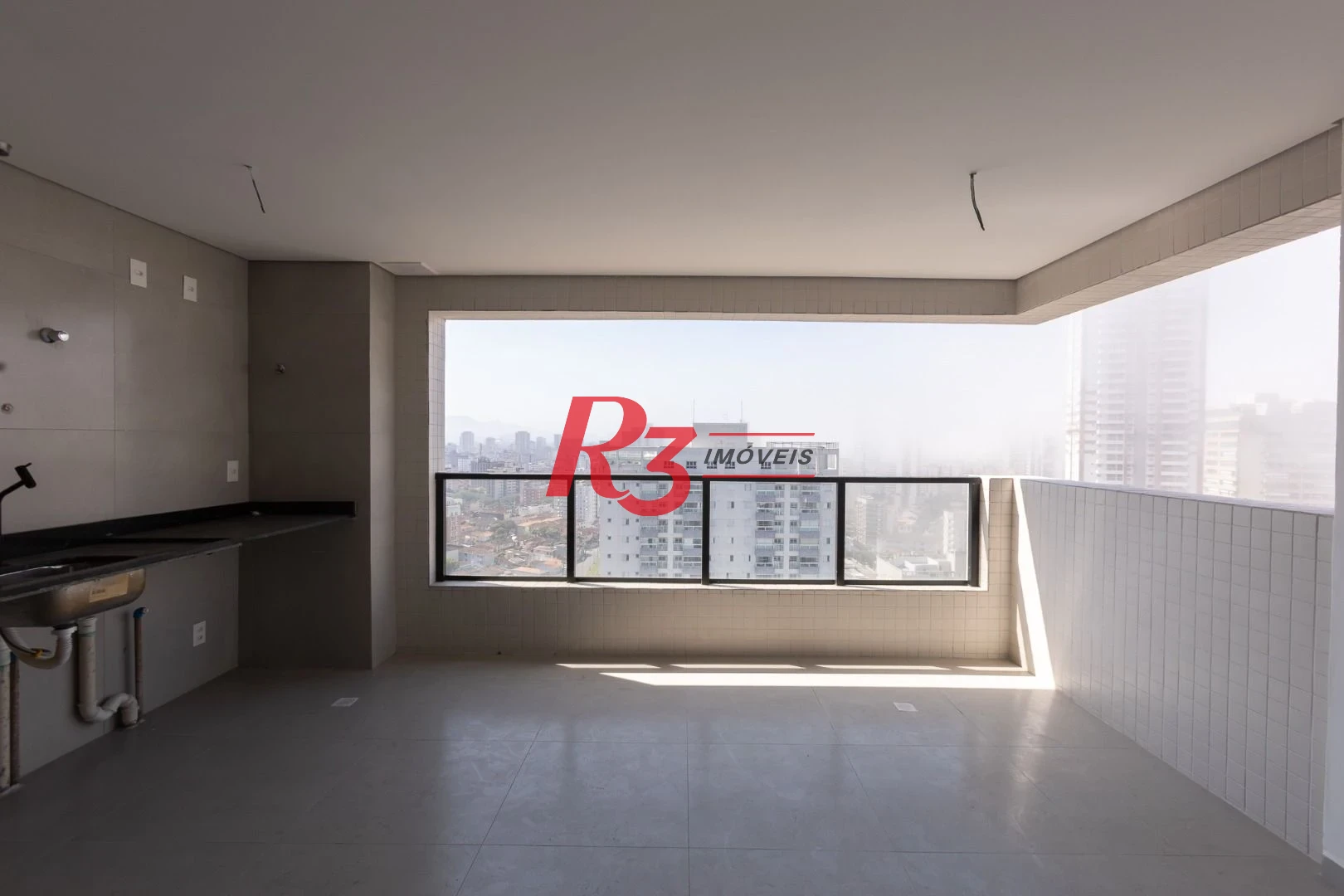 Apartamento com 2 dormitórios à venda, 70 m² por R$ 985.000,00 - José Menino - Santos/SP