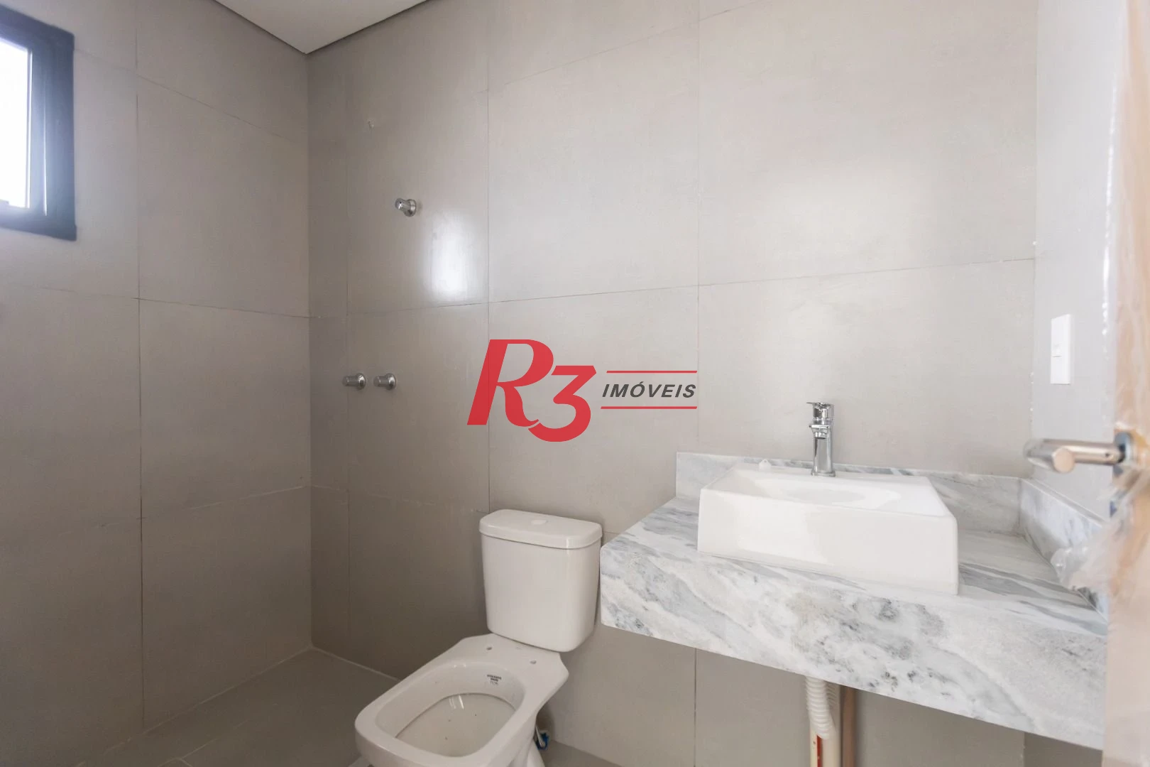 Apartamento com 2 dormitórios à venda, 70 m² por R$ 985.000,00 - José Menino - Santos/SP