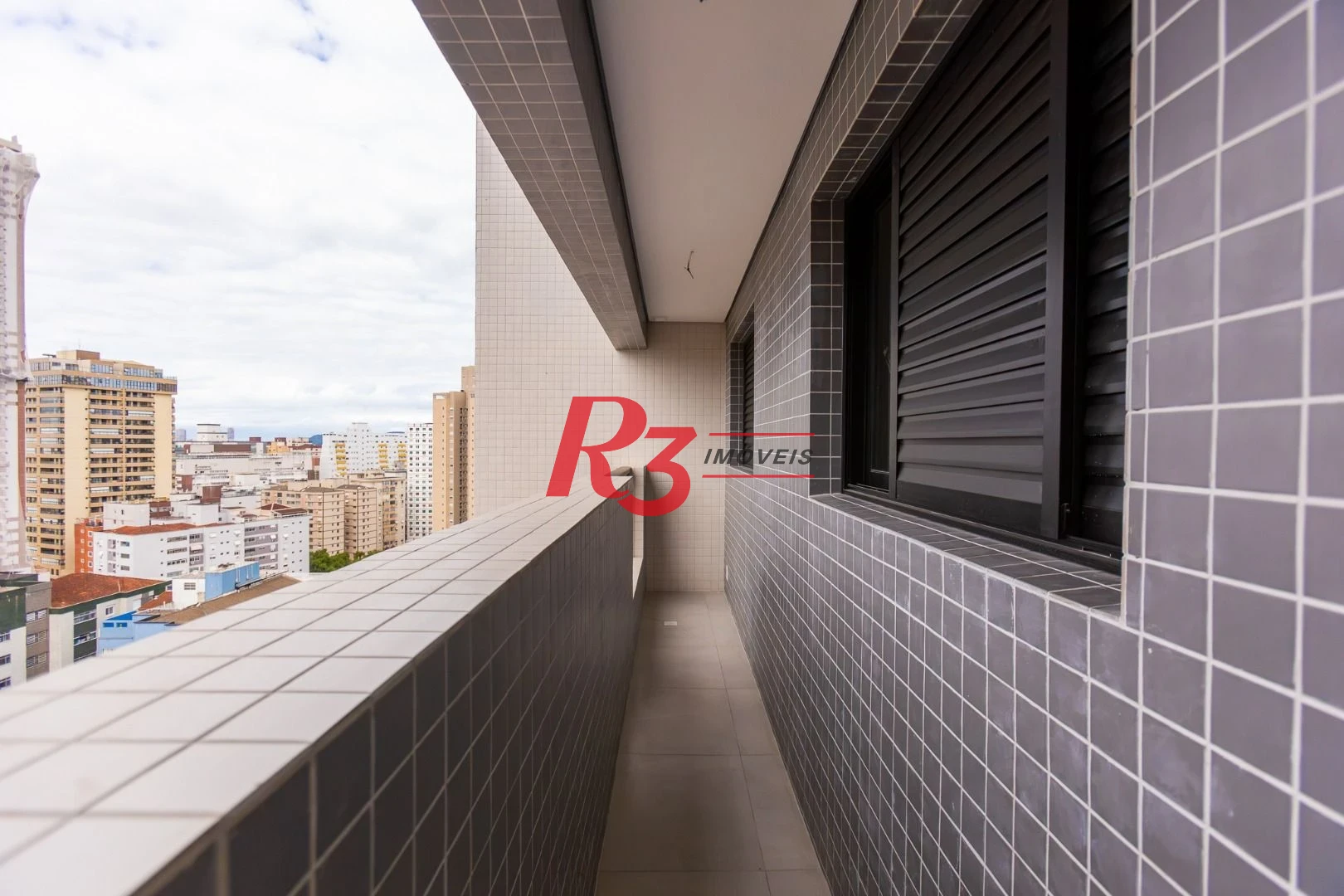 Apartamento com 2 dormitórios à venda, 69 m² por R$ 780.225,00 - José Menino - Santos/SP