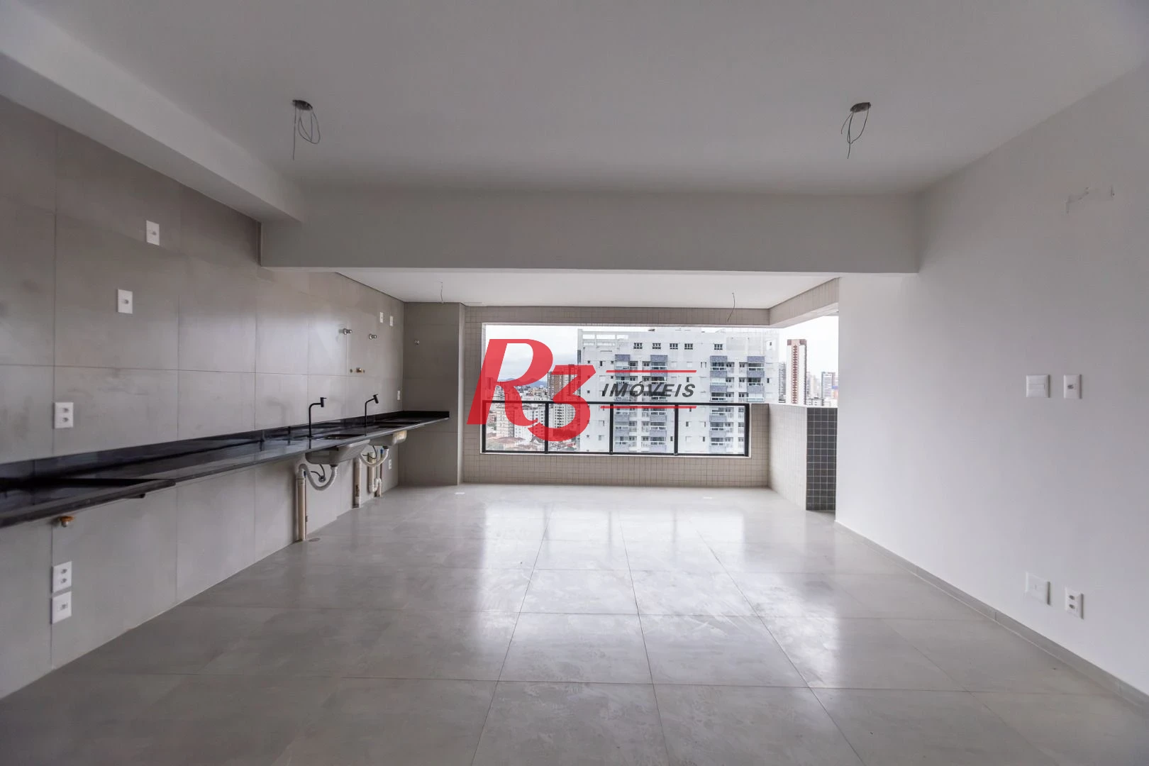 Apartamento com 2 dormitórios à venda, 69 m² por R$ 780.225,00 - José Menino - Santos/SP
