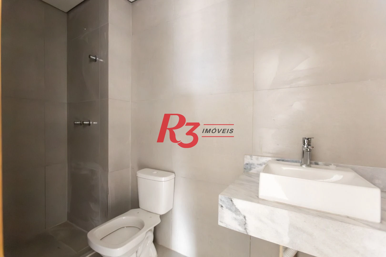 Apartamento com 2 dormitórios à venda, 69 m² por R$ 780.225,00 - José Menino - Santos/SP