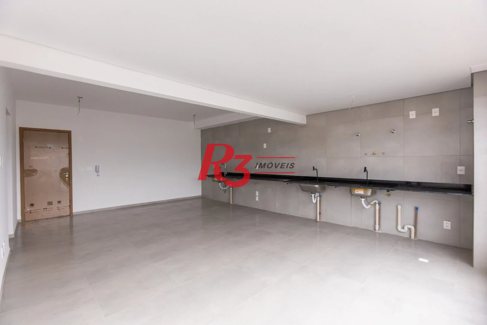 Apartamento com 2 dormitórios à venda, 69 m² por R$ 780.225,00 - José Menino - Santos/SP