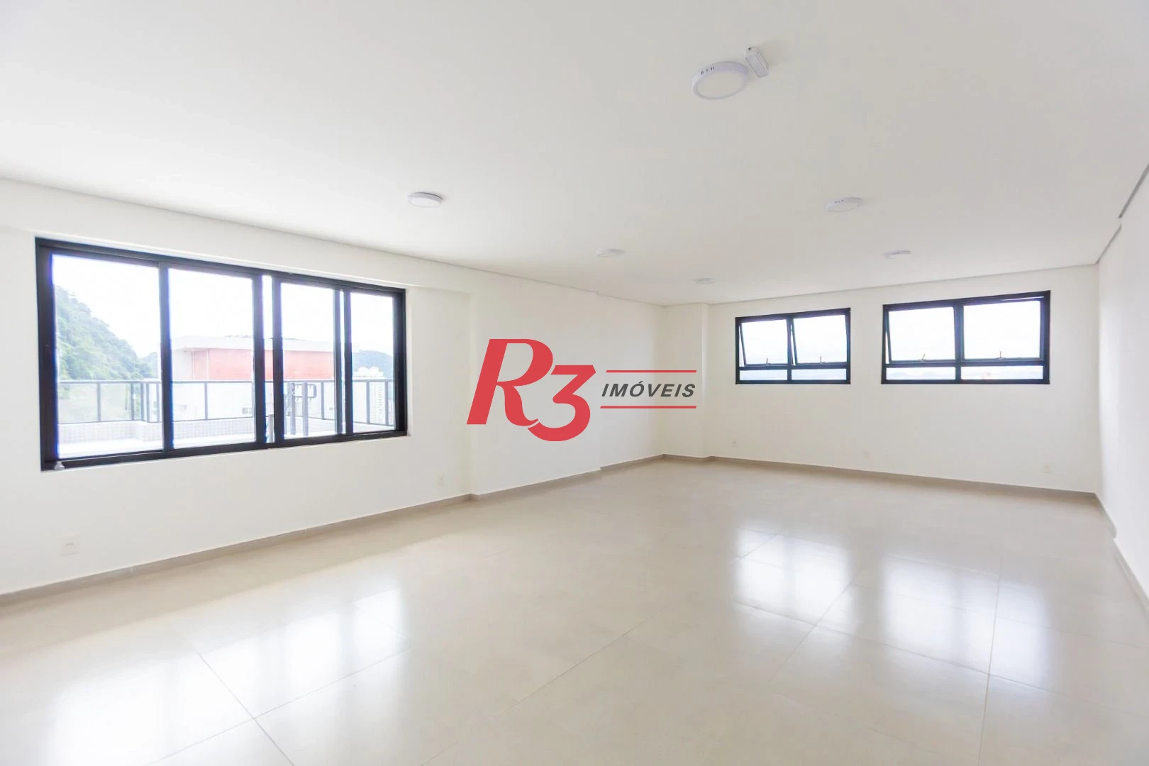 Apartamento com 2 dormitórios à venda, 69 m² por R$ 780.225,00 - José Menino - Santos/SP
