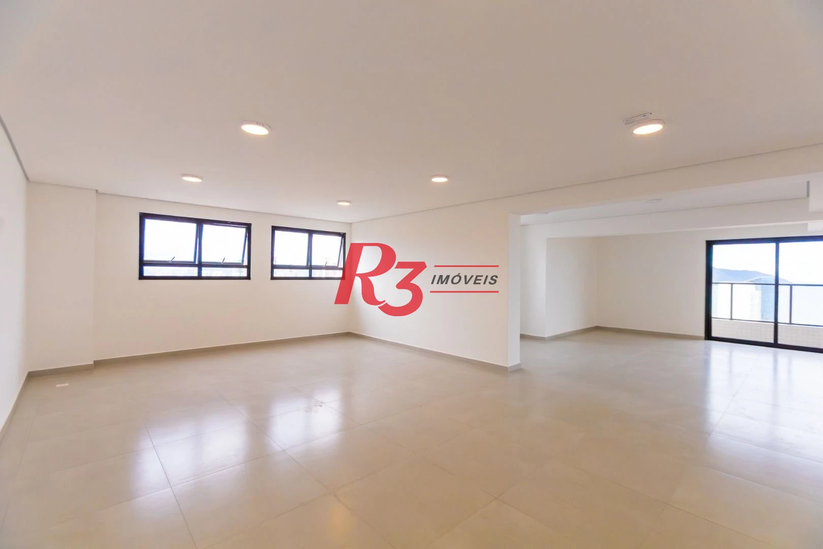 Apartamento com 2 dormitórios à venda, 69 m² por R$ 780.225,00 - José Menino - Santos/SP