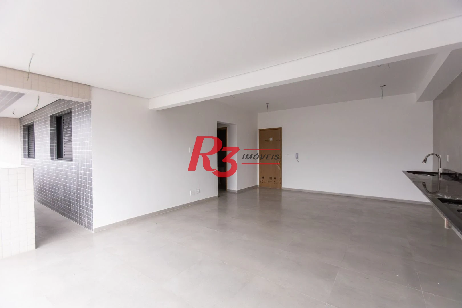 Apartamento com 2 dormitórios à venda, 69 m² por R$ 780.225,00 - José Menino - Santos/SP