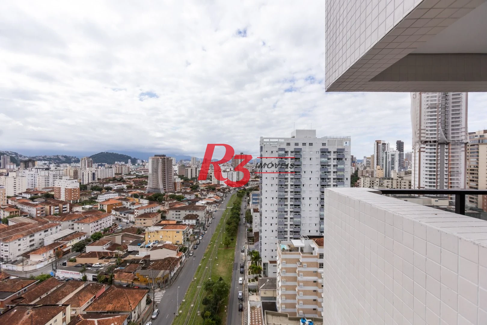 Apartamento com 2 dormitórios à venda, 70 m² por R$ 806.233,00 - José Menino - Santos/SP
