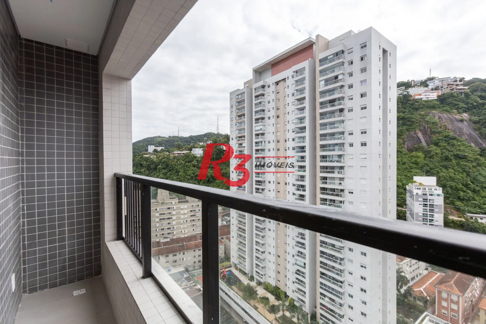 Apartamento com 2 dormitórios à venda, 70 m² por R$ 806.233,00 - José Menino - Santos/SP