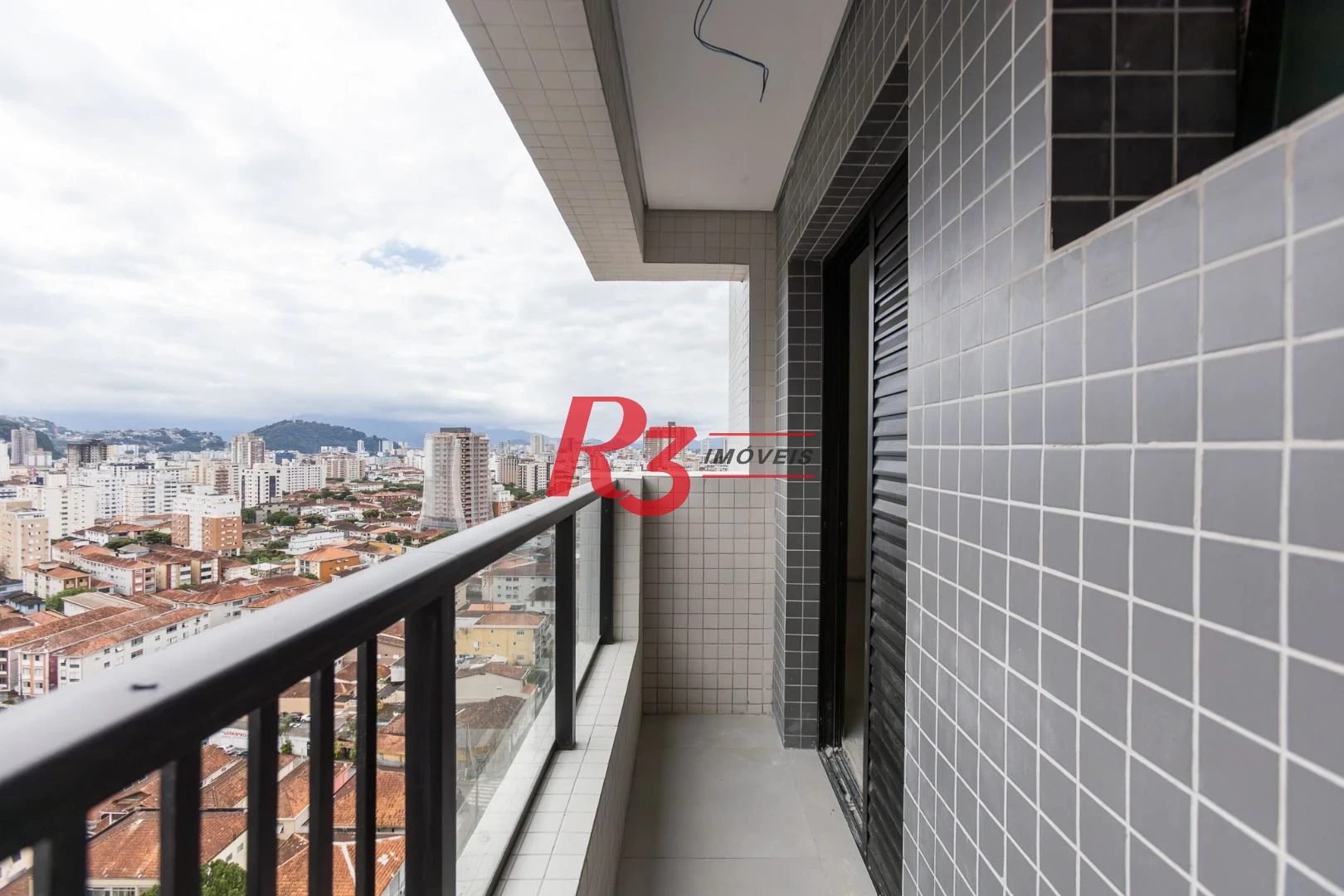 Apartamento com 2 dormitórios à venda, 70 m² por R$ 806.233,00 - José Menino - Santos/SP