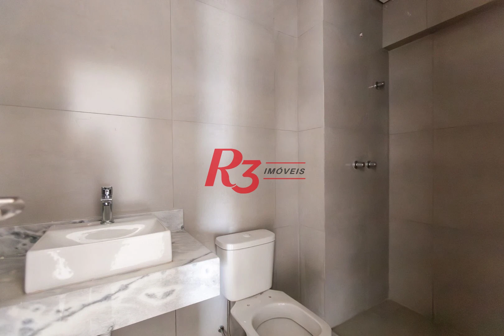 Apartamento com 2 dormitórios à venda, 70 m² por R$ 806.233,00 - José Menino - Santos/SP