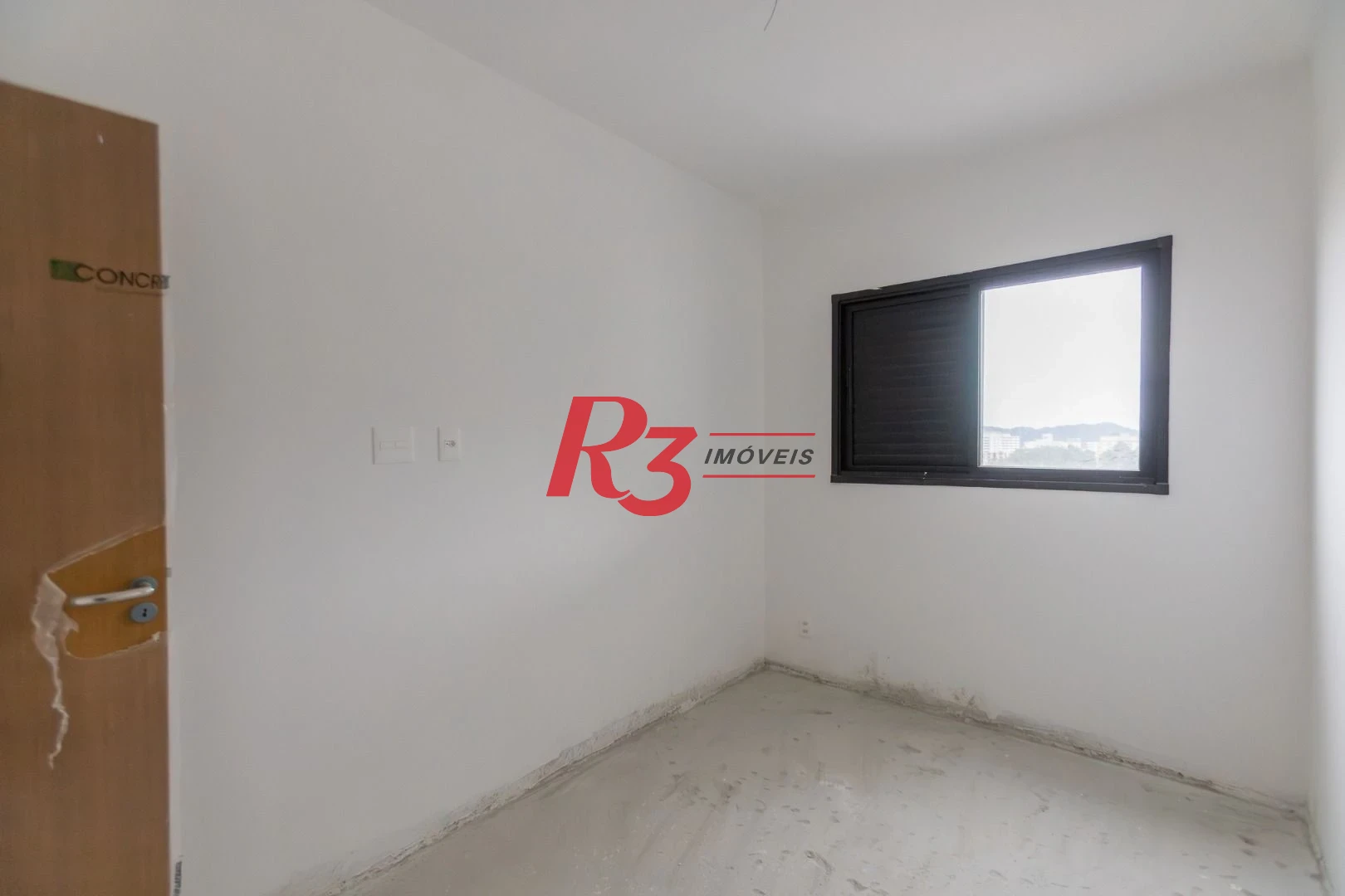 Apartamento com 2 dormitórios à venda, 70 m² por R$ 915.000,00 - José Menino - Santos/SP
