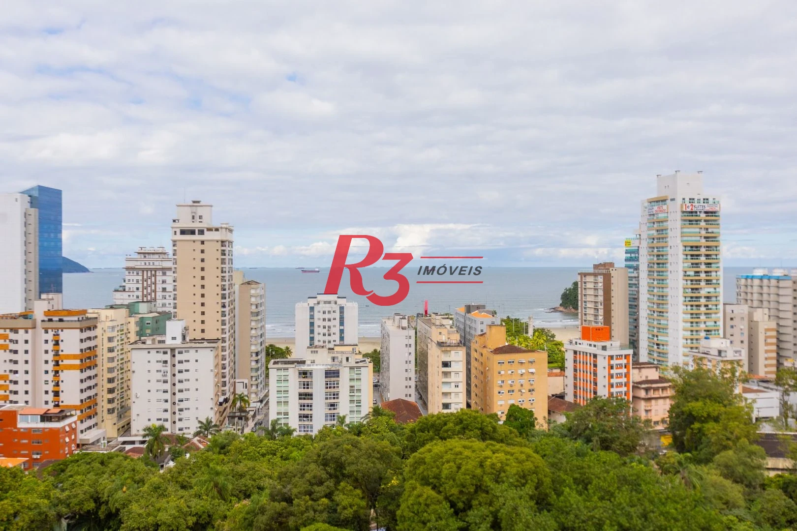 Apartamento com 2 dormitórios à venda, 70 m² por R$ 915.000,00 - José Menino - Santos/SP
