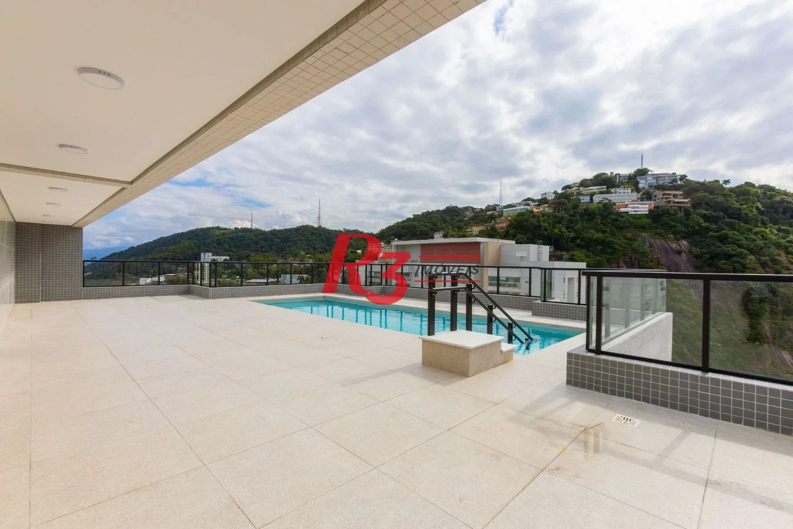 Apartamento com 2 dormitórios à venda, 70 m² por R$ 915.000,00 - José Menino - Santos/SP