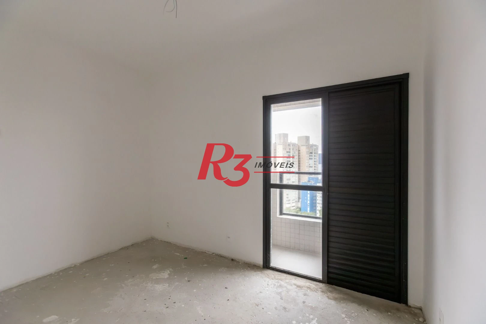 Apartamento com 2 dormitórios à venda, 70 m² por R$ 915.000,00 - José Menino - Santos/SP