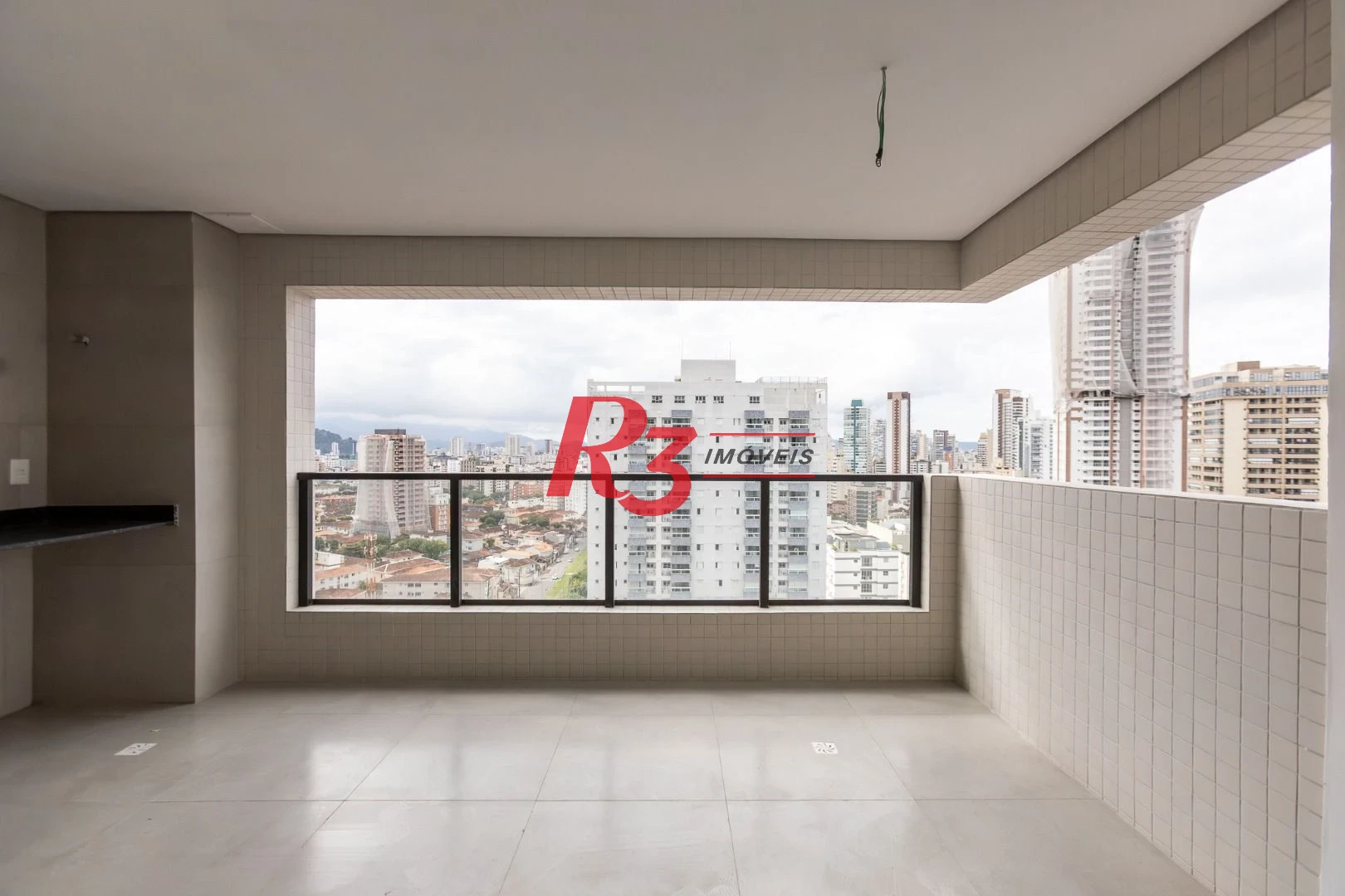 Apartamento com 2 dormitórios à venda, 70 m² por R$ 915.000,00 - José Menino - Santos/SP