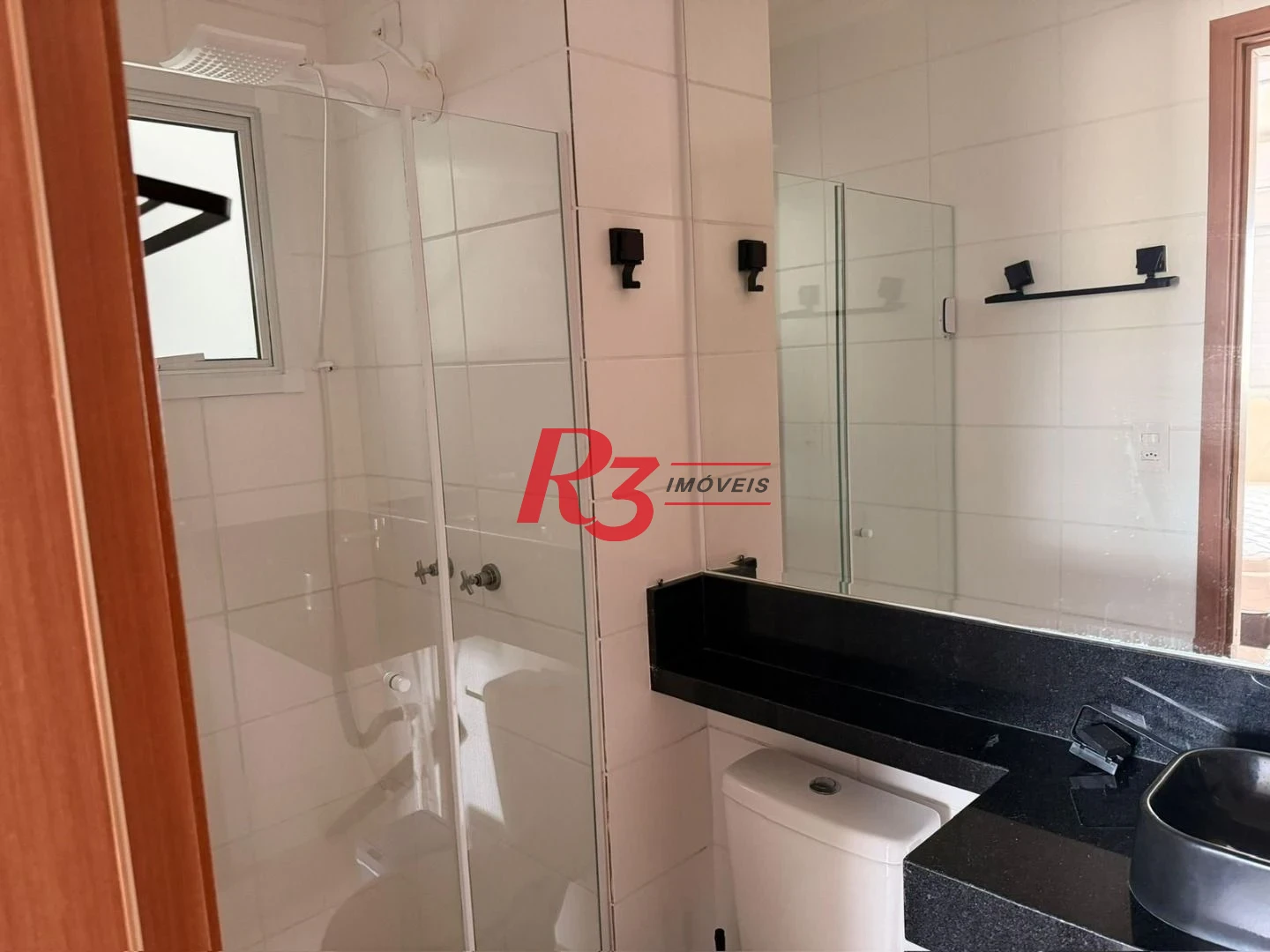 Apartamento com 2 dormitórios à venda, 55 m² por R$ 530.000,00 - Vila Guilhermina - Praia Grande/SP