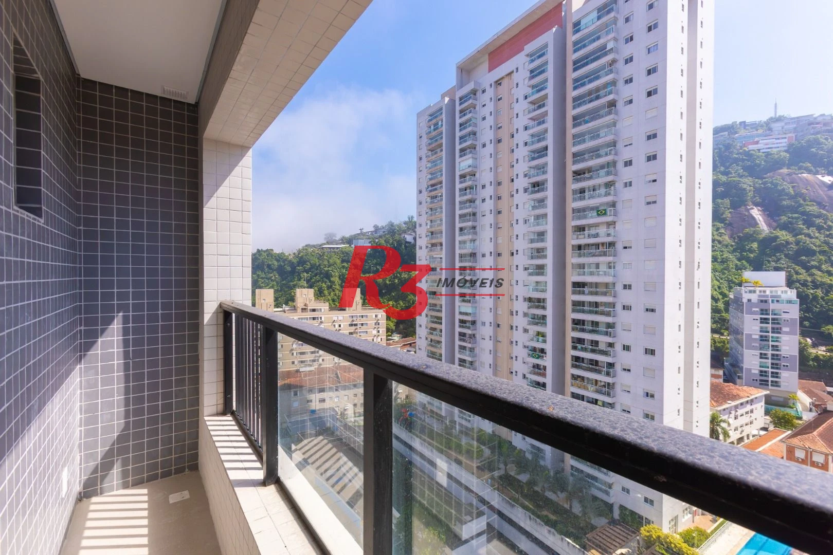 Apartamento com 2 dormitórios à venda, 70 m² por R$ 749.010,00 - José Menino - Santos/SP