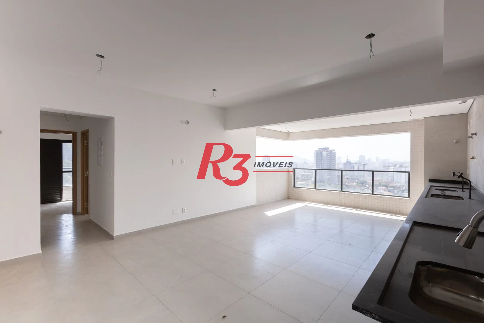 Apartamento com 2 dormitórios à venda, 70 m² por R$ 749.010,00 - José Menino - Santos/SP