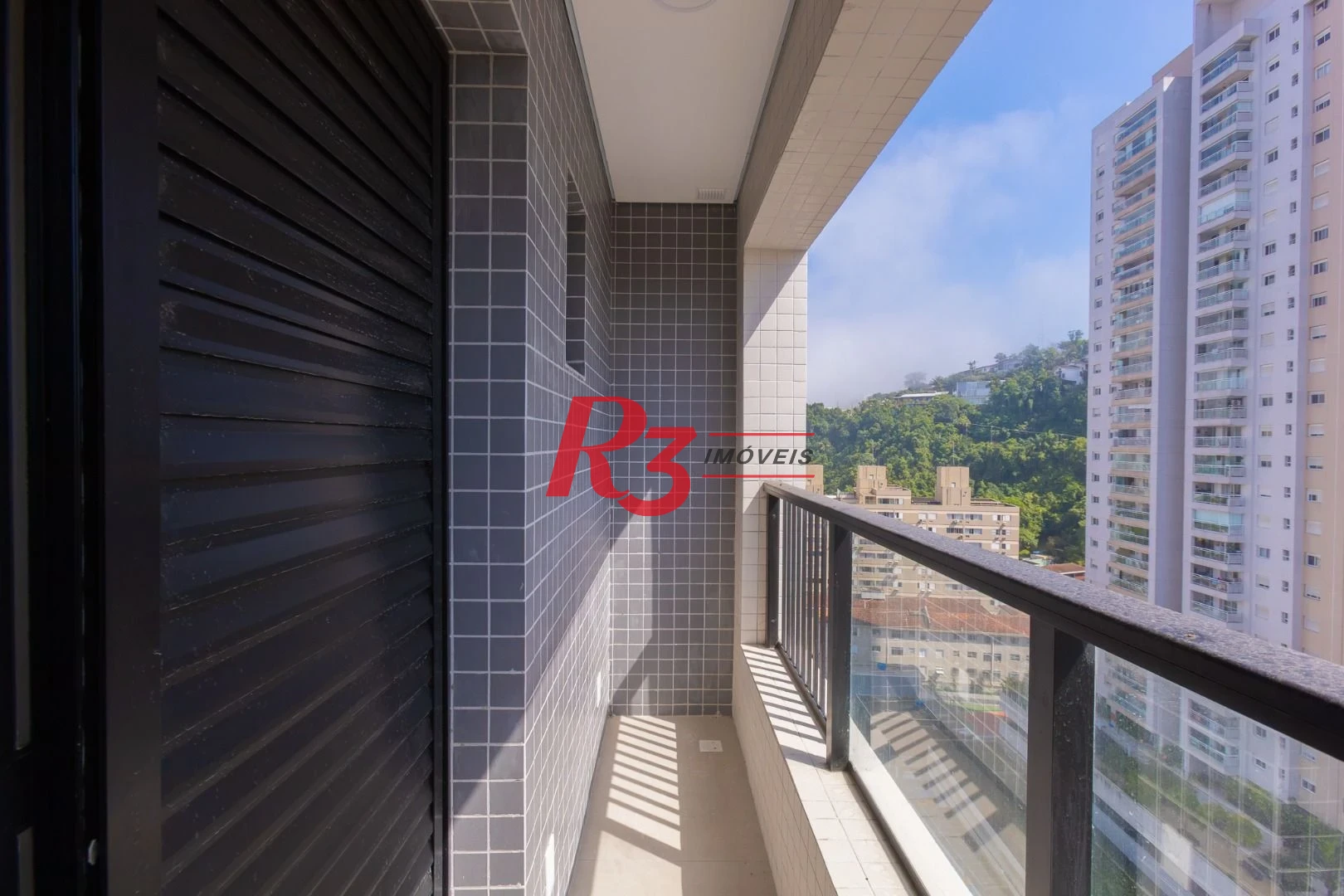 Apartamento com 2 dormitórios à venda, 70 m² por R$ 749.010,00 - José Menino - Santos/SP