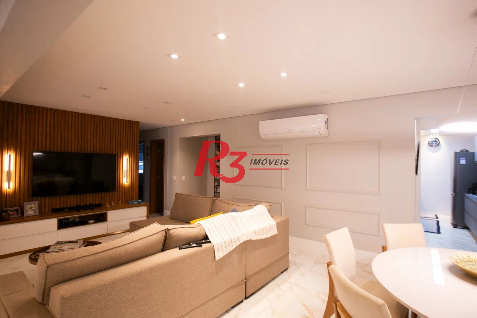 Apartamento com 3 dormitórios à venda, 132 m² por R$ 1.810.000,00 - Ponta da Praia - Santos/SP