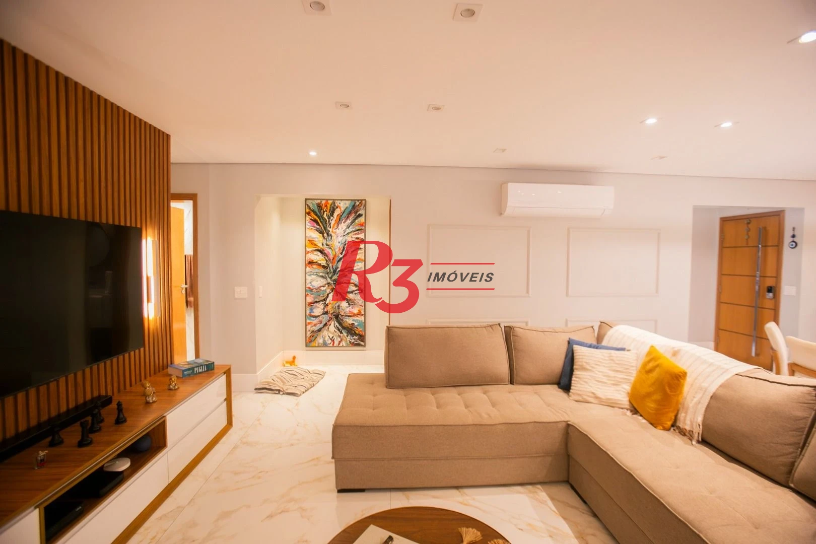 Apartamento com 3 dormitórios à venda, 132 m² por R$ 1.810.000,00 - Ponta da Praia - Santos/SP