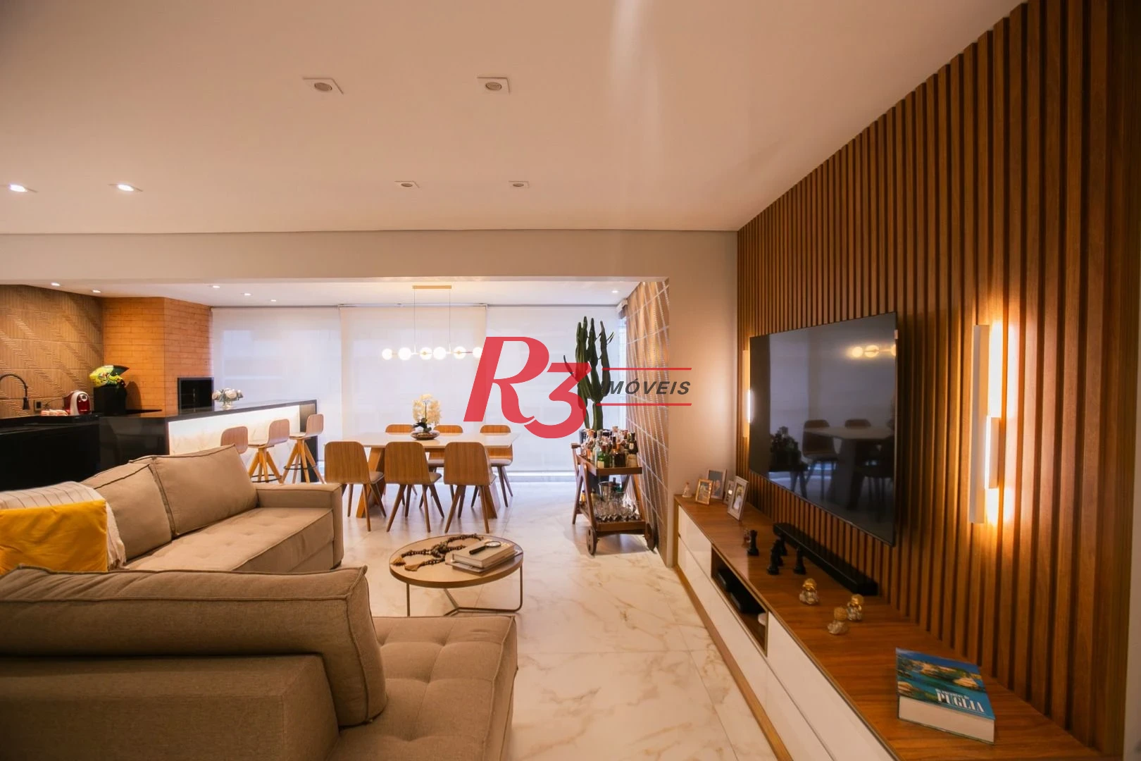 Apartamento com 3 dormitórios à venda, 132 m² por R$ 1.810.000,00 - Ponta da Praia - Santos/SP