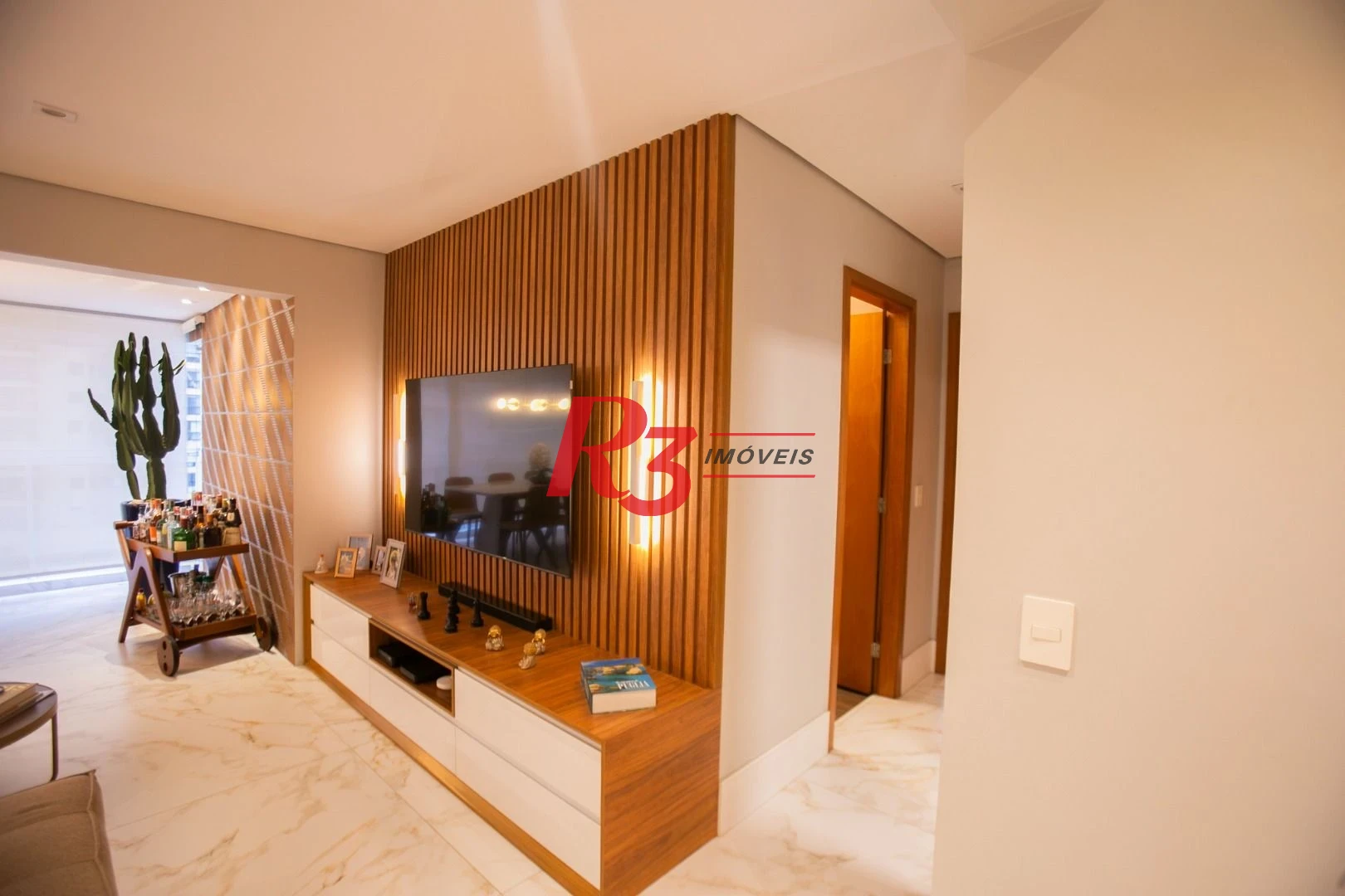 Apartamento com 3 dormitórios à venda, 132 m² por R$ 1.810.000,00 - Ponta da Praia - Santos/SP