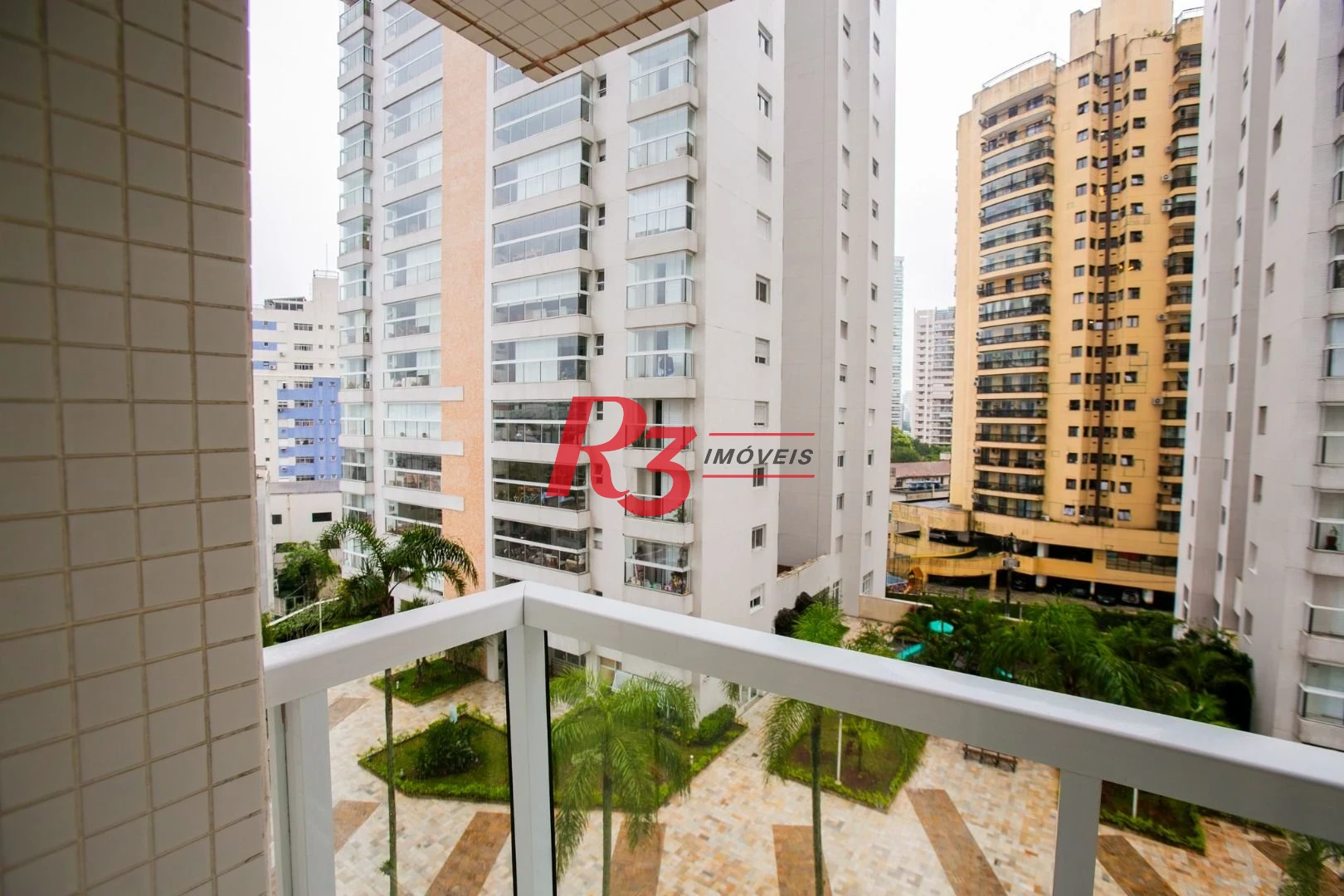 Apartamento com 3 dormitórios à venda, 132 m² por R$ 1.810.000,00 - Ponta da Praia - Santos/SP