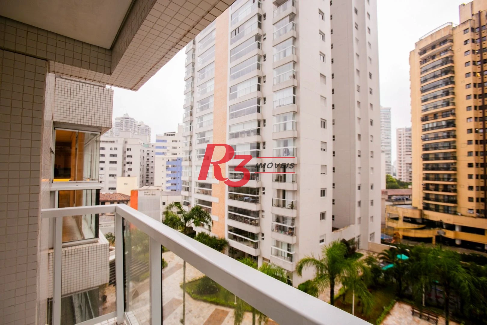 Apartamento com 3 dormitórios à venda, 132 m² por R$ 1.810.000,00 - Ponta da Praia - Santos/SP