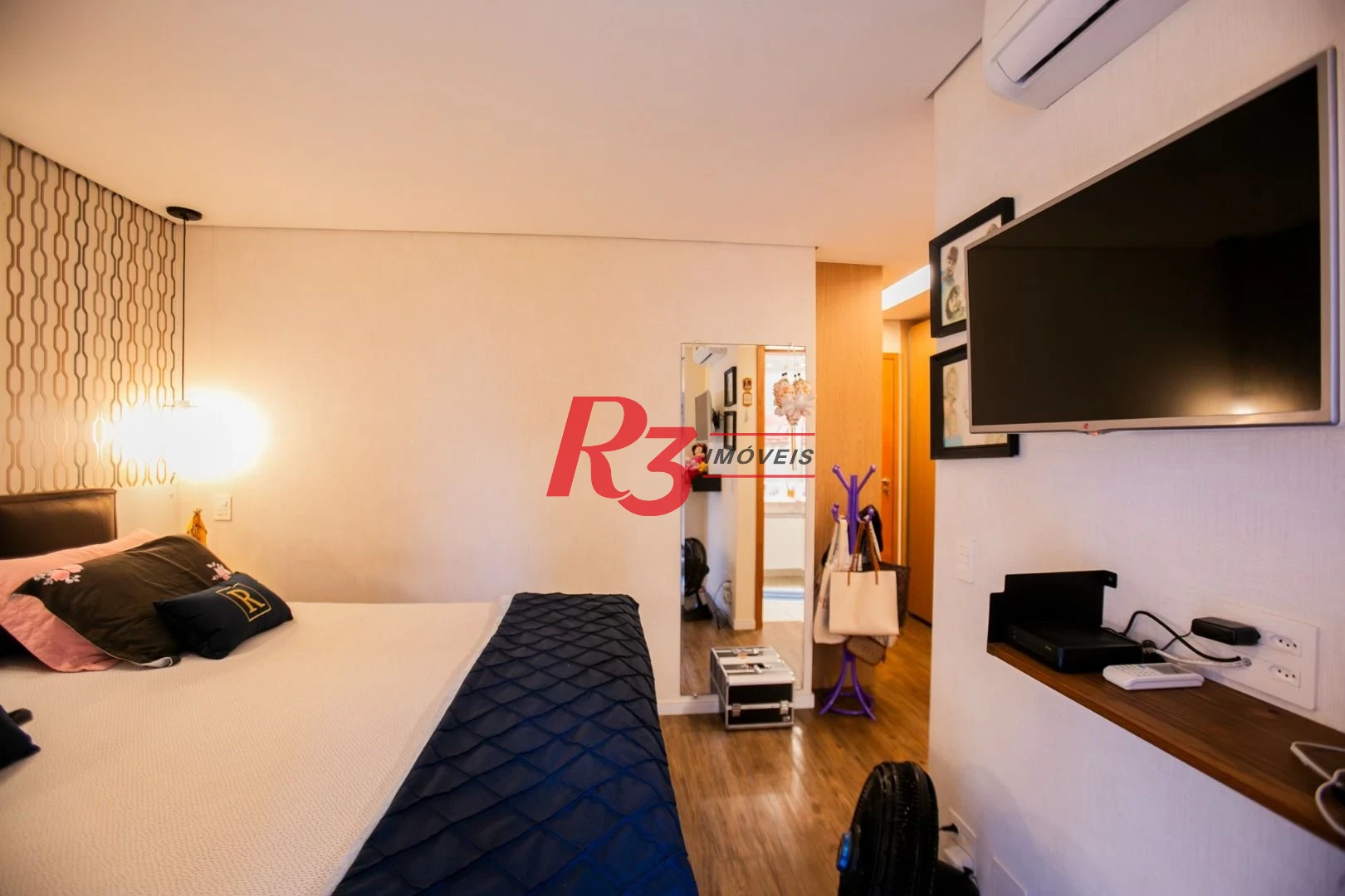 Apartamento com 3 dormitórios à venda, 132 m² por R$ 1.810.000,00 - Ponta da Praia - Santos/SP