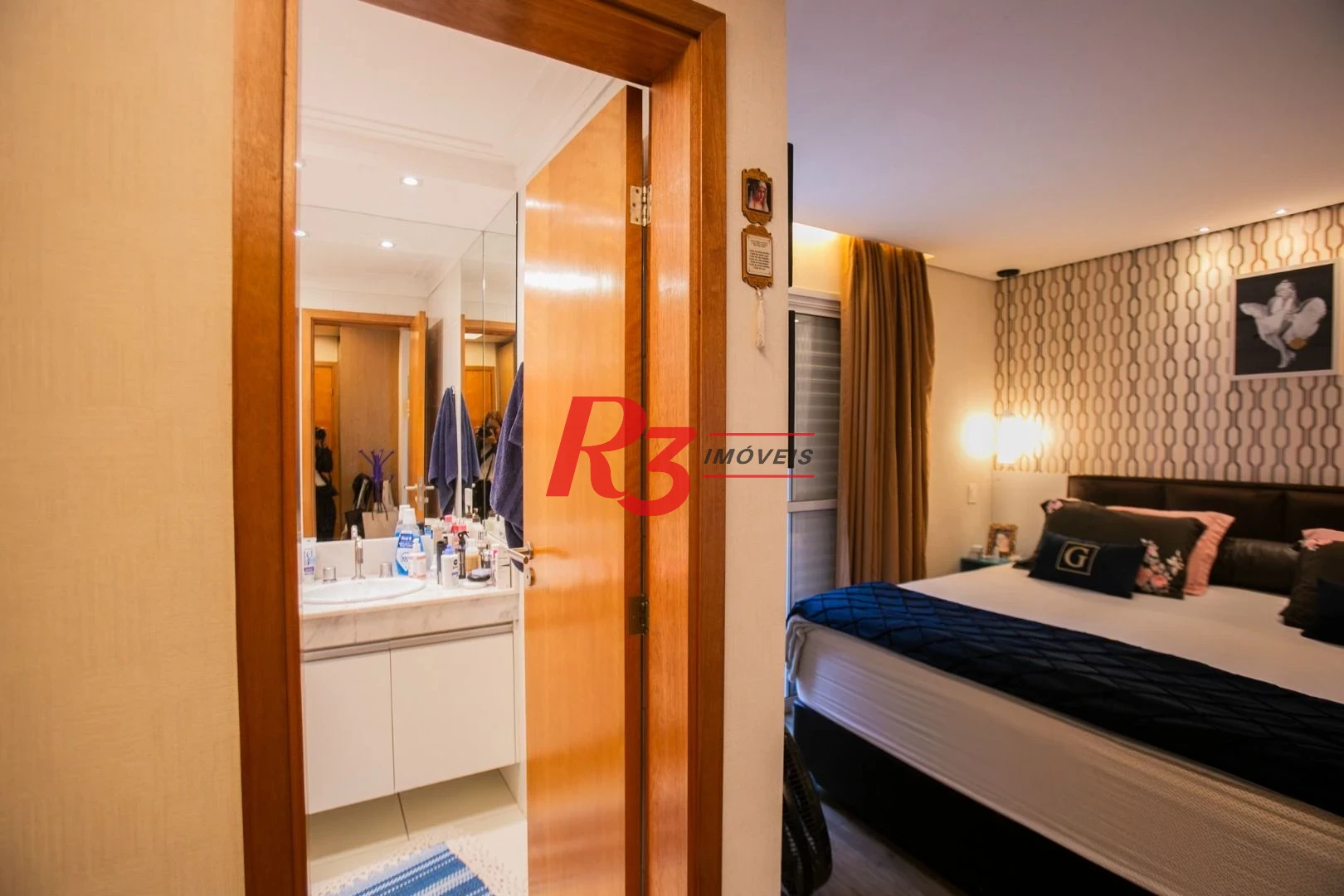 Apartamento com 3 dormitórios à venda, 132 m² por R$ 1.810.000,00 - Ponta da Praia - Santos/SP