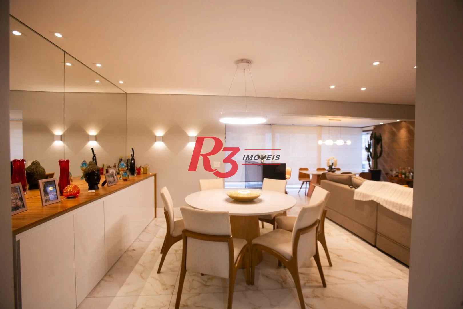 Apartamento com 3 dormitórios à venda, 132 m² por R$ 1.810.000,00 - Ponta da Praia - Santos/SP