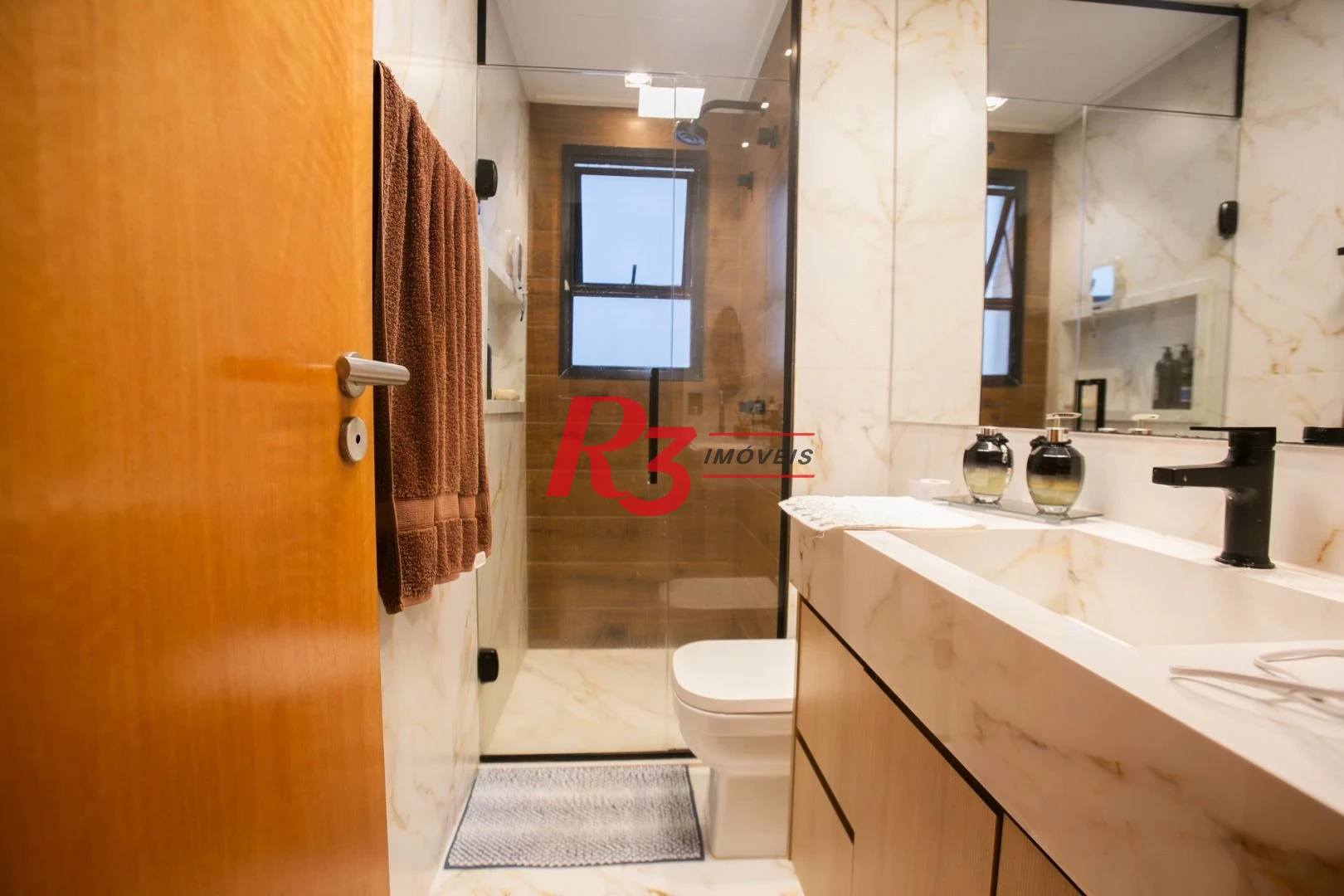 Apartamento com 3 dormitórios à venda, 132 m² por R$ 1.810.000,00 - Ponta da Praia - Santos/SP